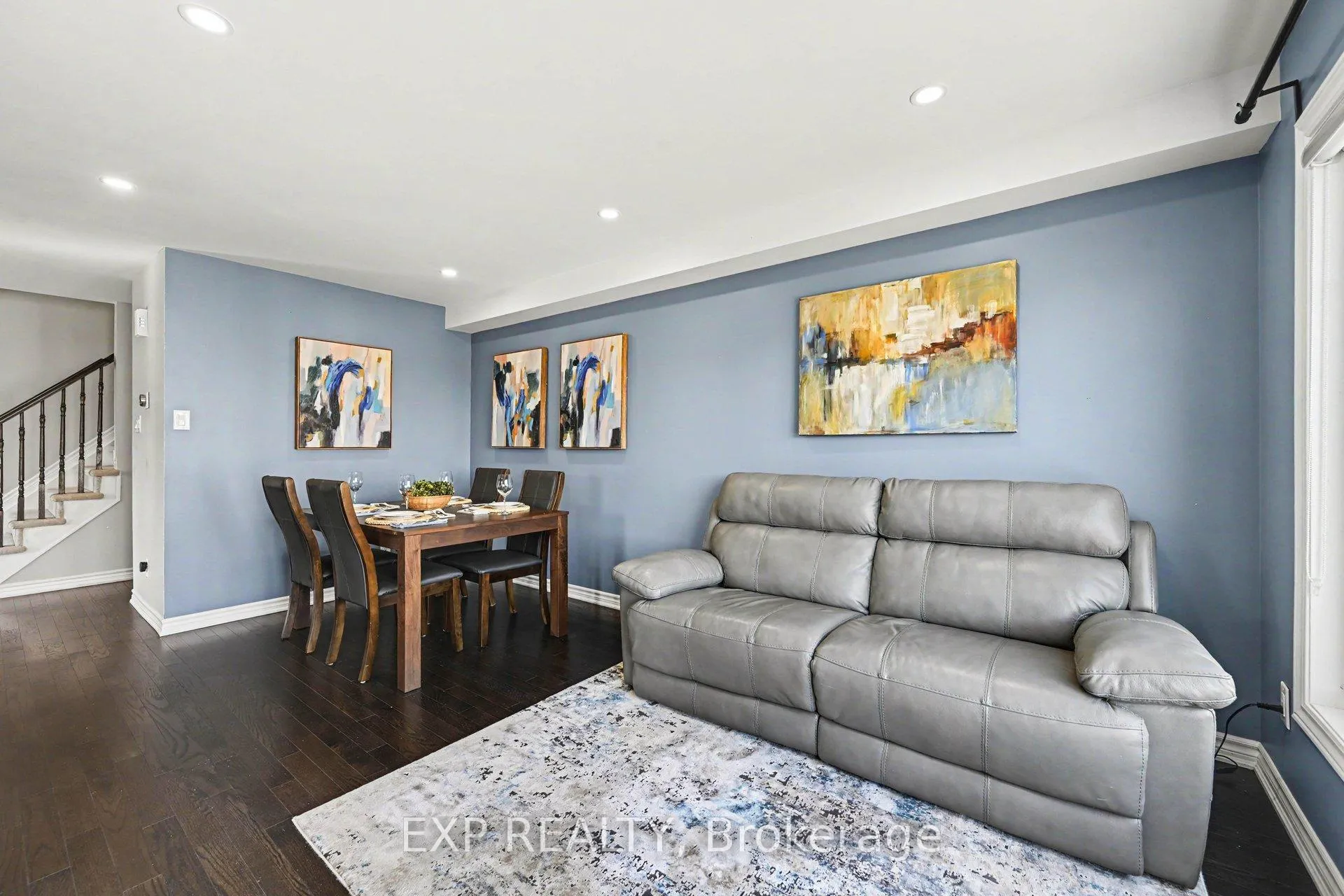 Photo 29 of 28 Streambank Street, Ottawa, Kanata - Emerald Meadows/Trailwest — HOMEH