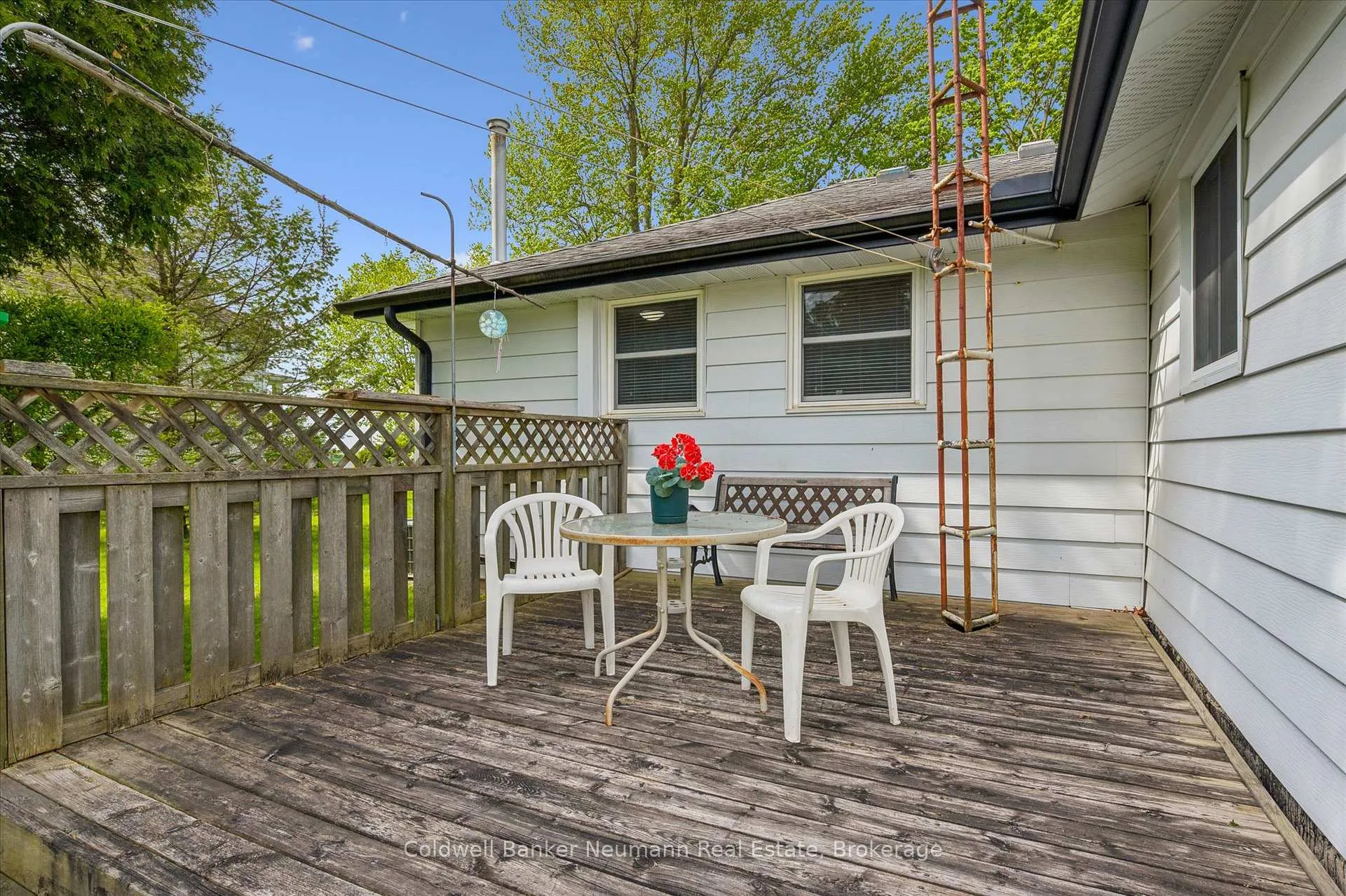 Photo 35 of 103 Cityview Drive N, Guelph, Grange Road — HOMEH