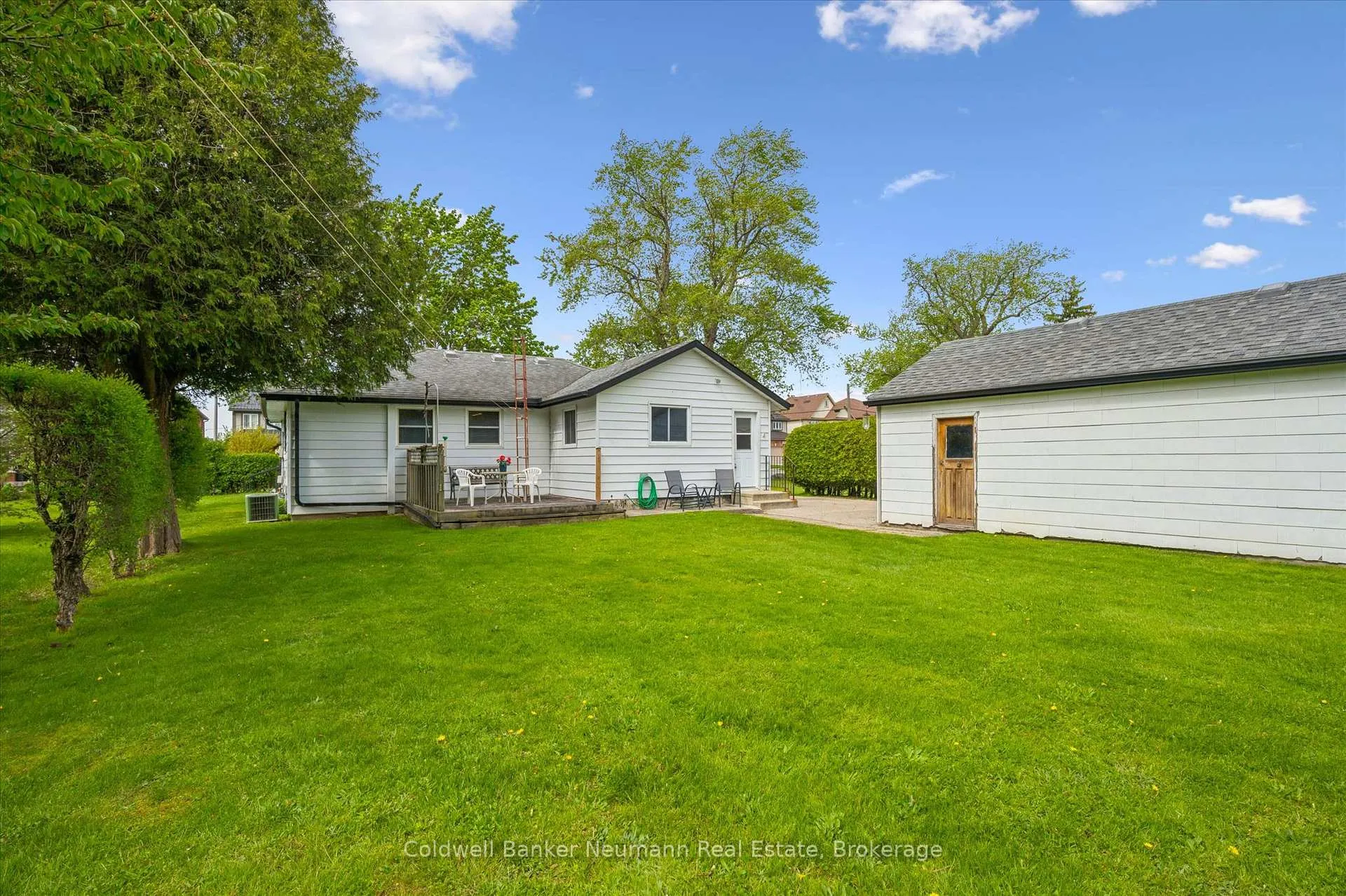 Photo 42 of 103 Cityview Drive N, Guelph, Grange Road — HOMEH