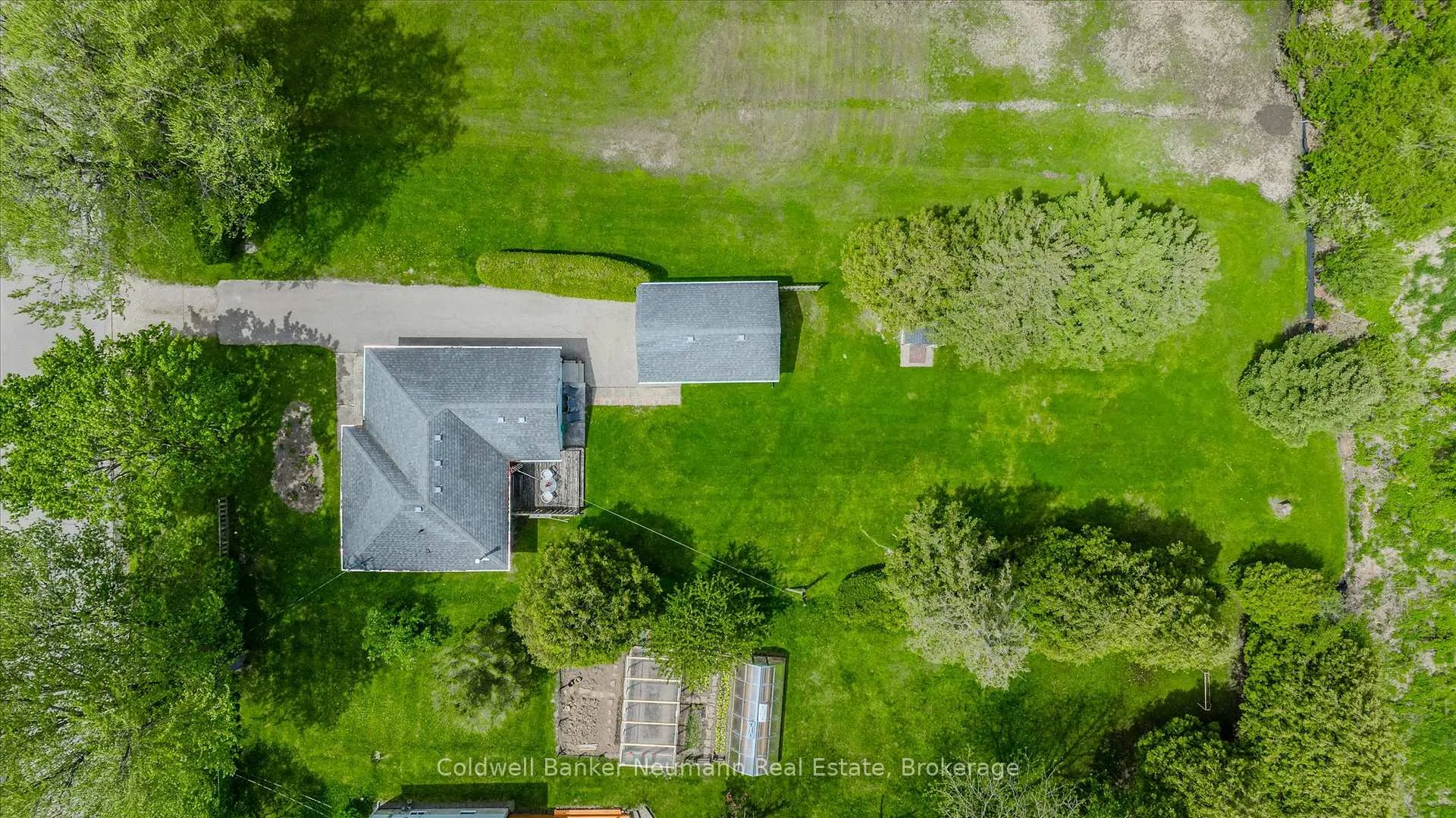 Photo 44 of 103 Cityview Drive N, Guelph, Grange Road — HOMEH