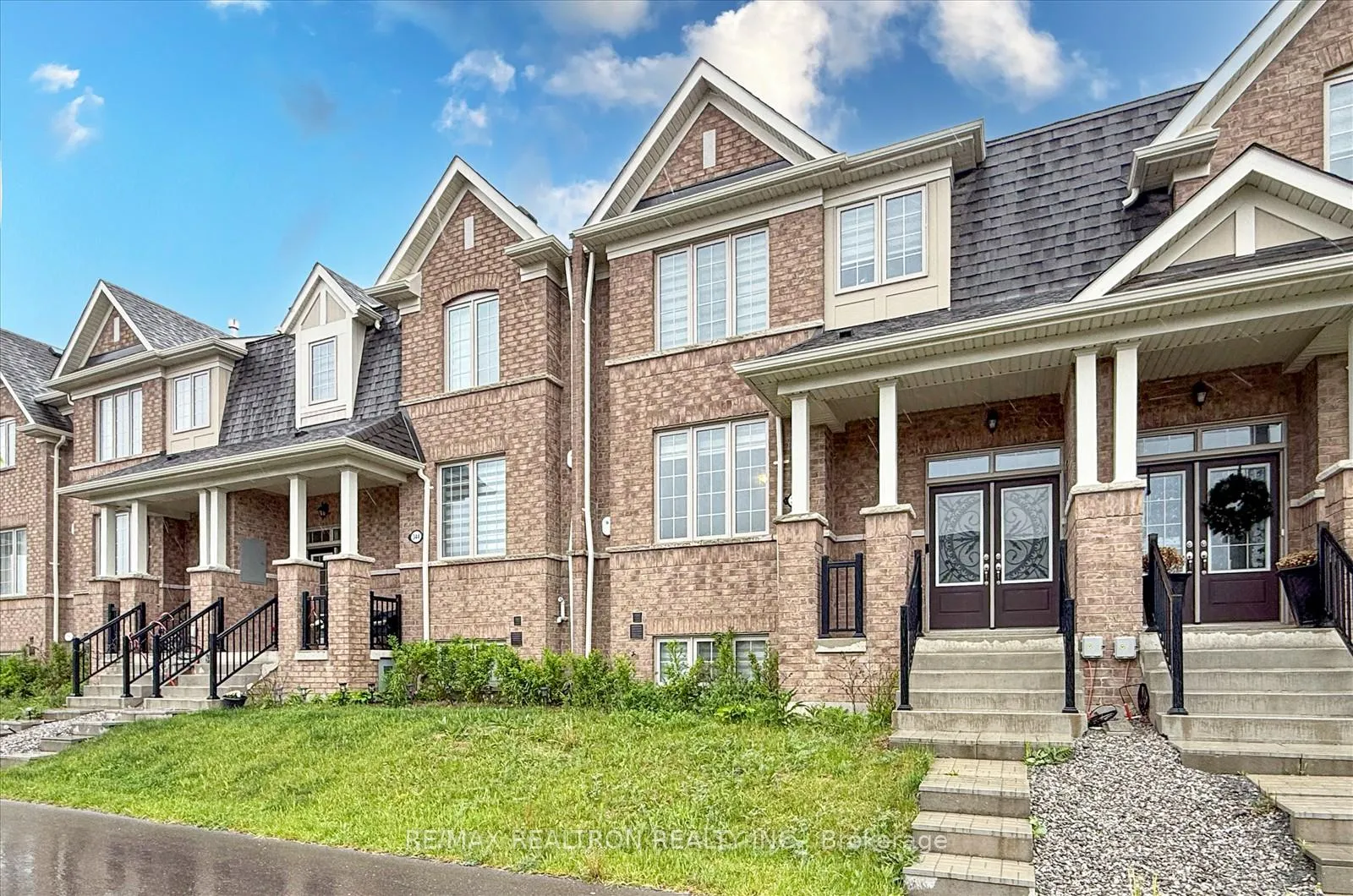Photo 3 of 346 Coronation Road, Whitby, Rural Whitby — HOMEH