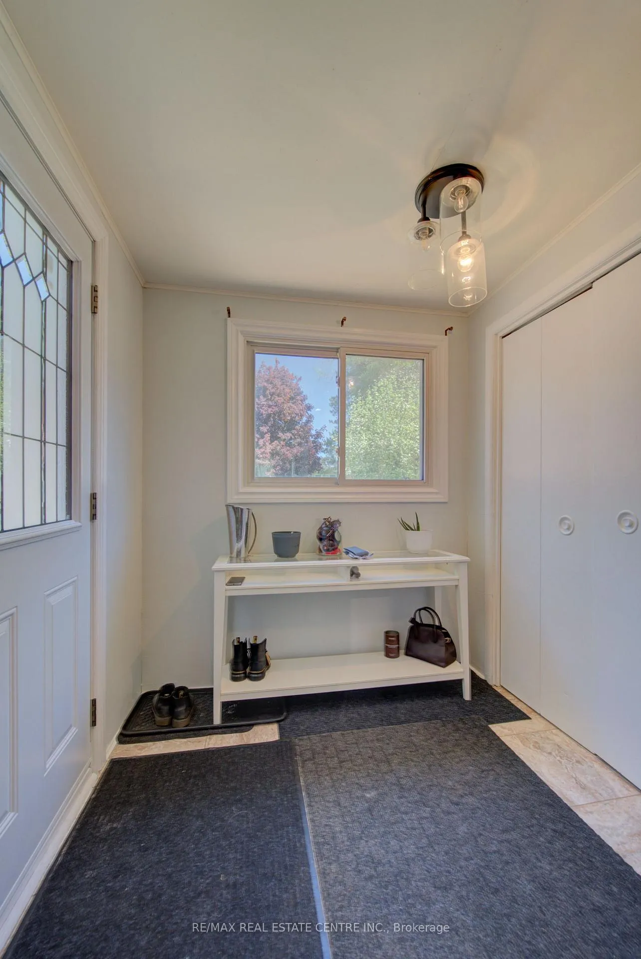 Photo 22 of 17 Daniel Avenue, Kitchener — HOMEH