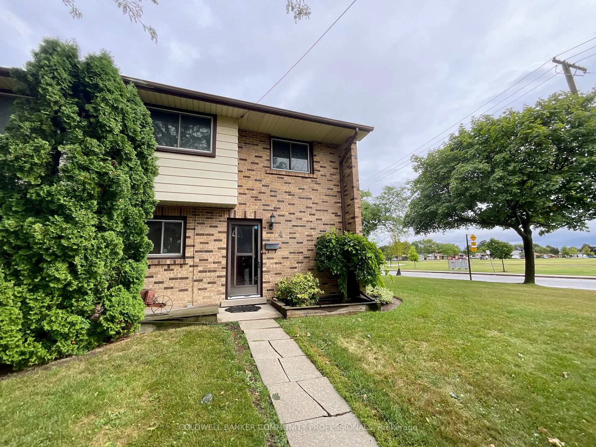 Photo 1 of 4 Rosanne Crescent, Hamilton, Berrisfield — HOMEH