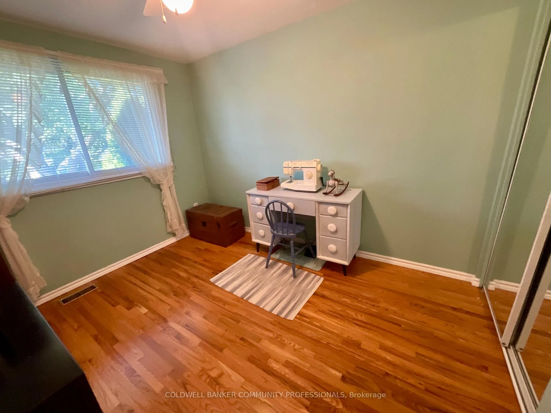 Photo 12 of 4 Rosanne Crescent, Hamilton, Berrisfield — HOMEH