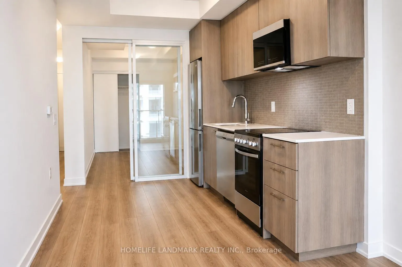 Photo 5 of Unit 607B, 7437 Kingston Road, Scarborough, Rouge — HOMEH