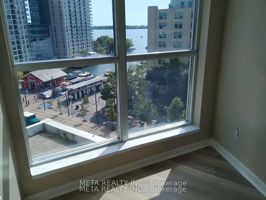 Photo 16 of Unit 803, 208 Queens Quay W, Toronto, Waterfront Communities — HOMEH