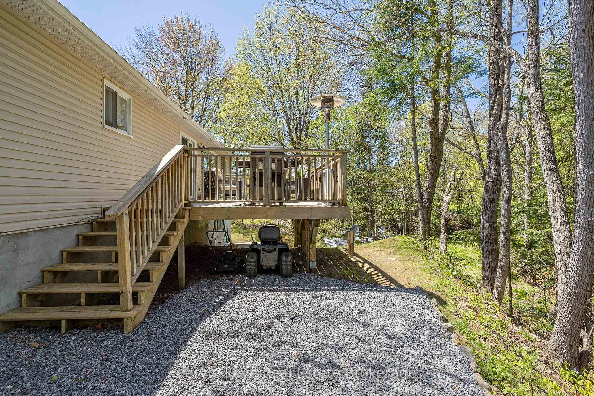 Photo 39 of 62 Glendale Road, Bracebridge, Monck (Bracebridge) — HOMEH