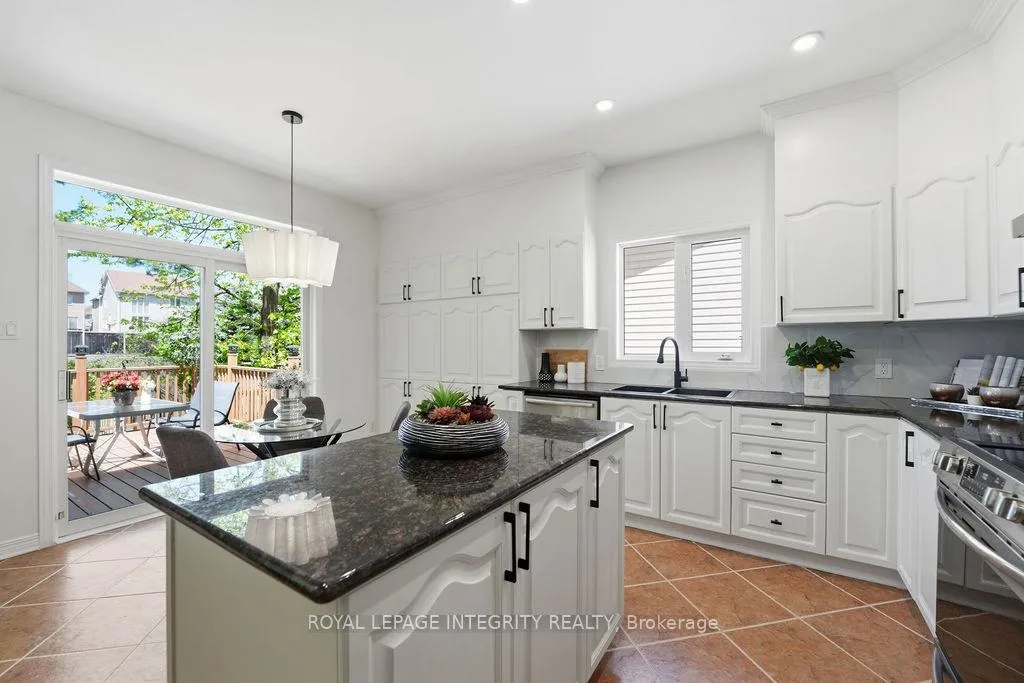 Photo 21 of 72 Maricona Way, Ottawa, Kanata - Kanata Lakes/Heritage Hills — HOMEH