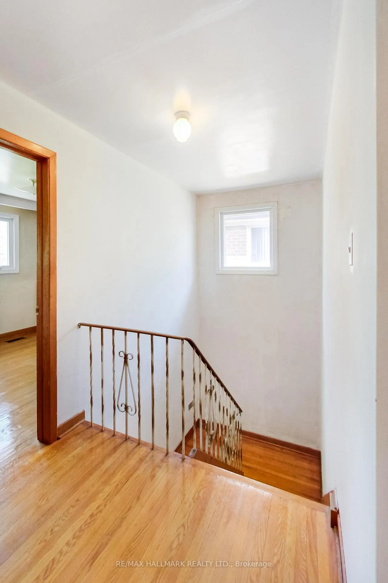 Photo 20 of 76 Main Street, Toronto, East End-Danforth — HOMEH