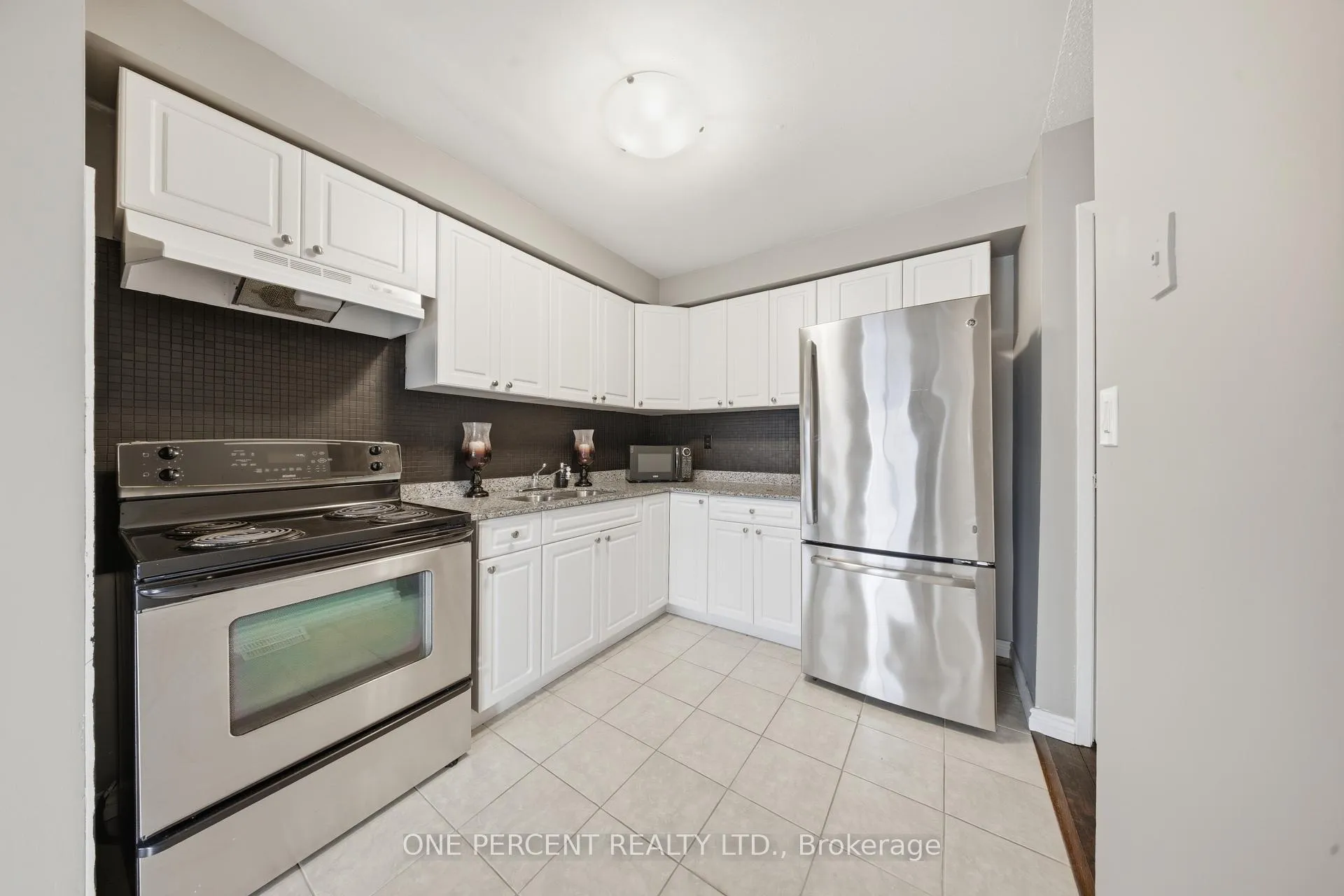 Photo 14 of Unit 48, 860 Rymal Road E, Hamilton, Allison — HOMEH