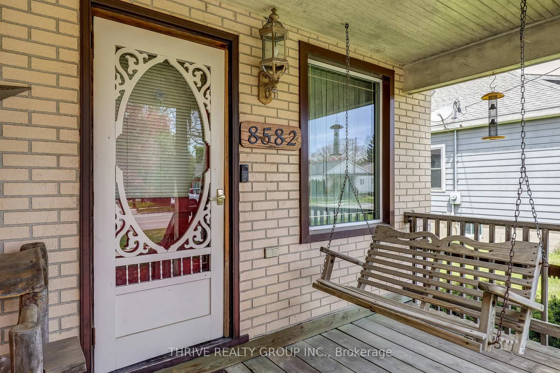 Photo 3 of 8582 Glendon Drive, Strathroy-Caradoc, Mount Brydges — HOMEH