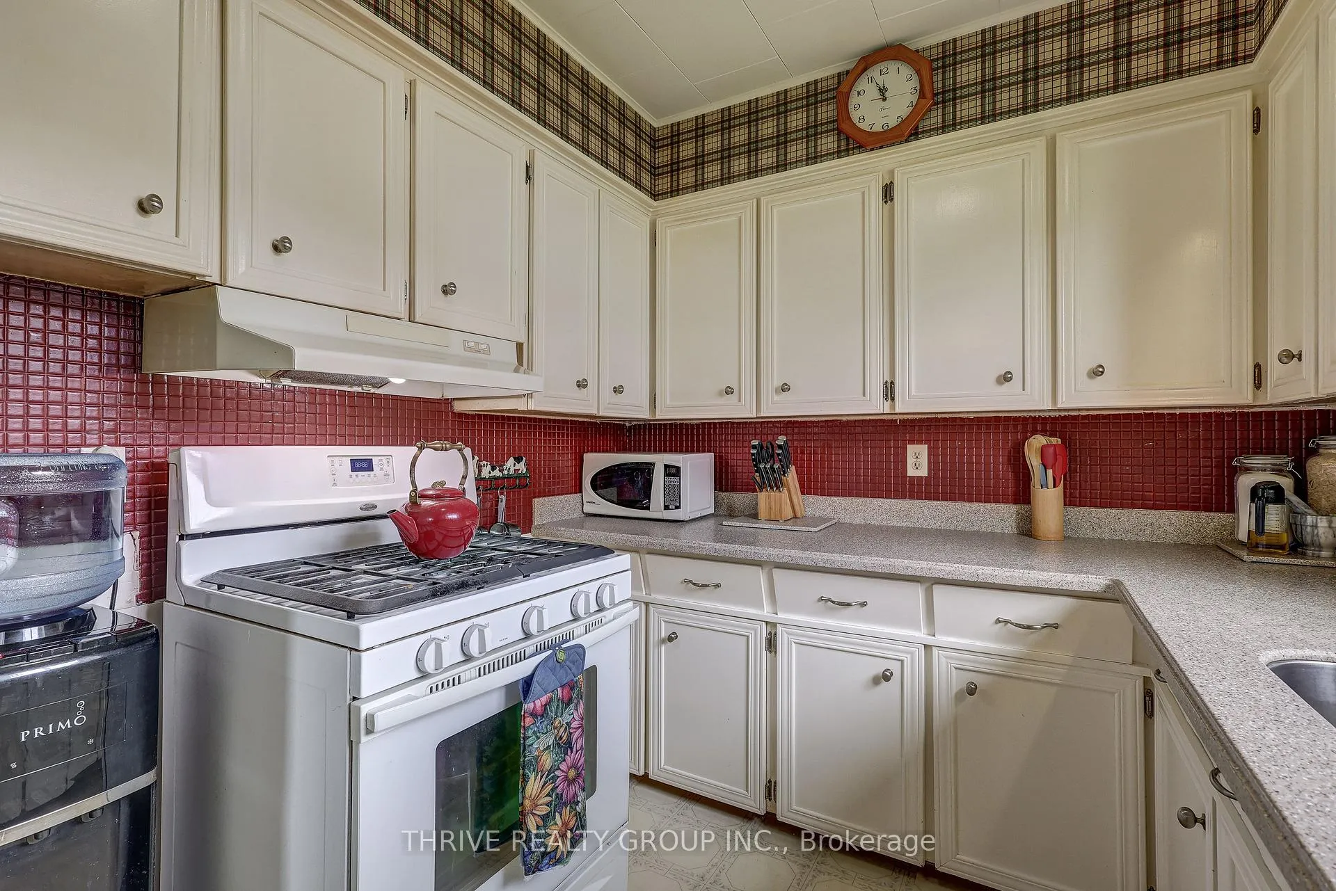 Photo 18 of 8582 Glendon Drive, Strathroy-Caradoc, Mount Brydges — HOMEH