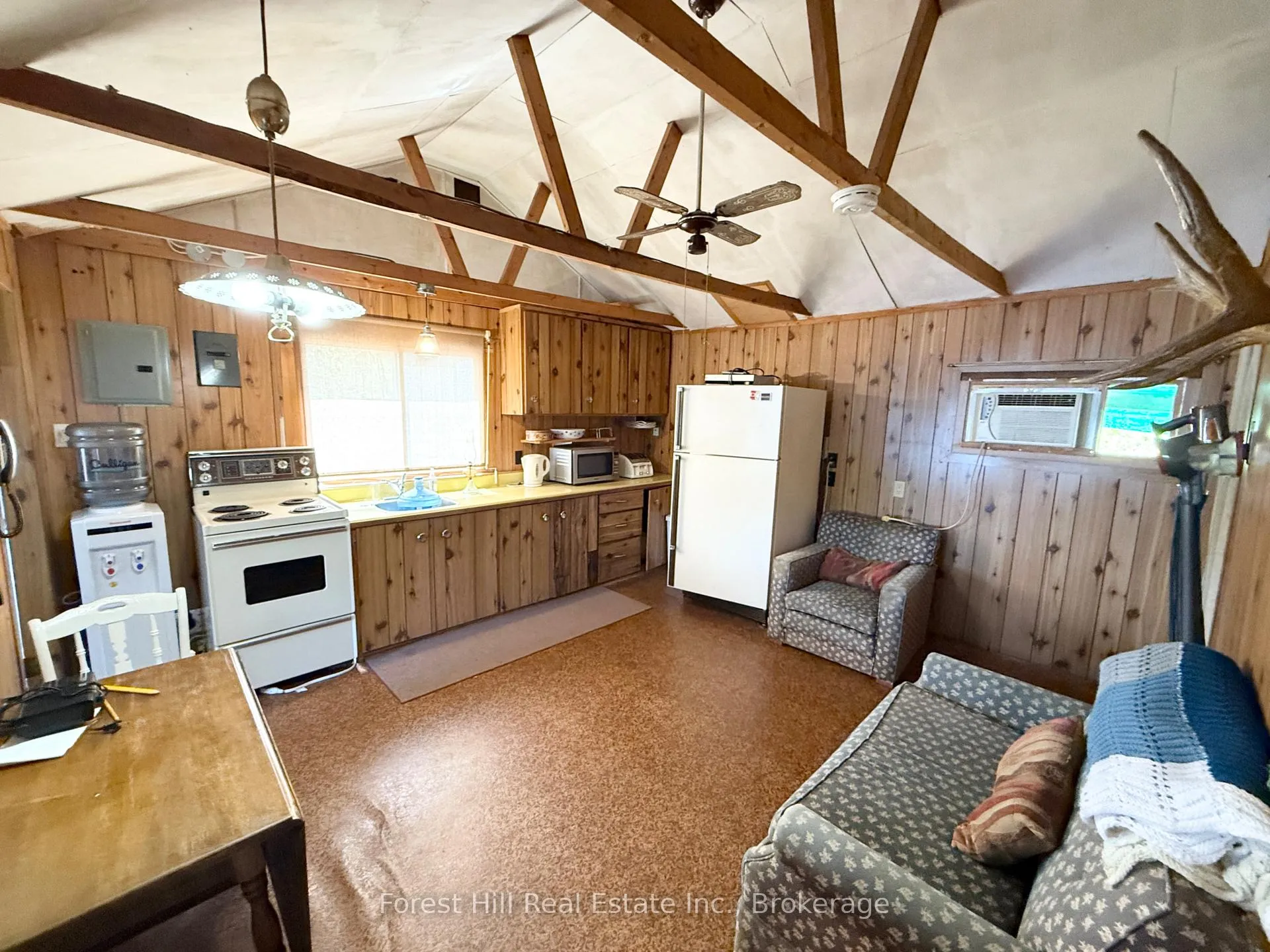 Photo 4 of 520 Labreche Drive, Parry Sound Remote Area, Wilson — HOMEH
