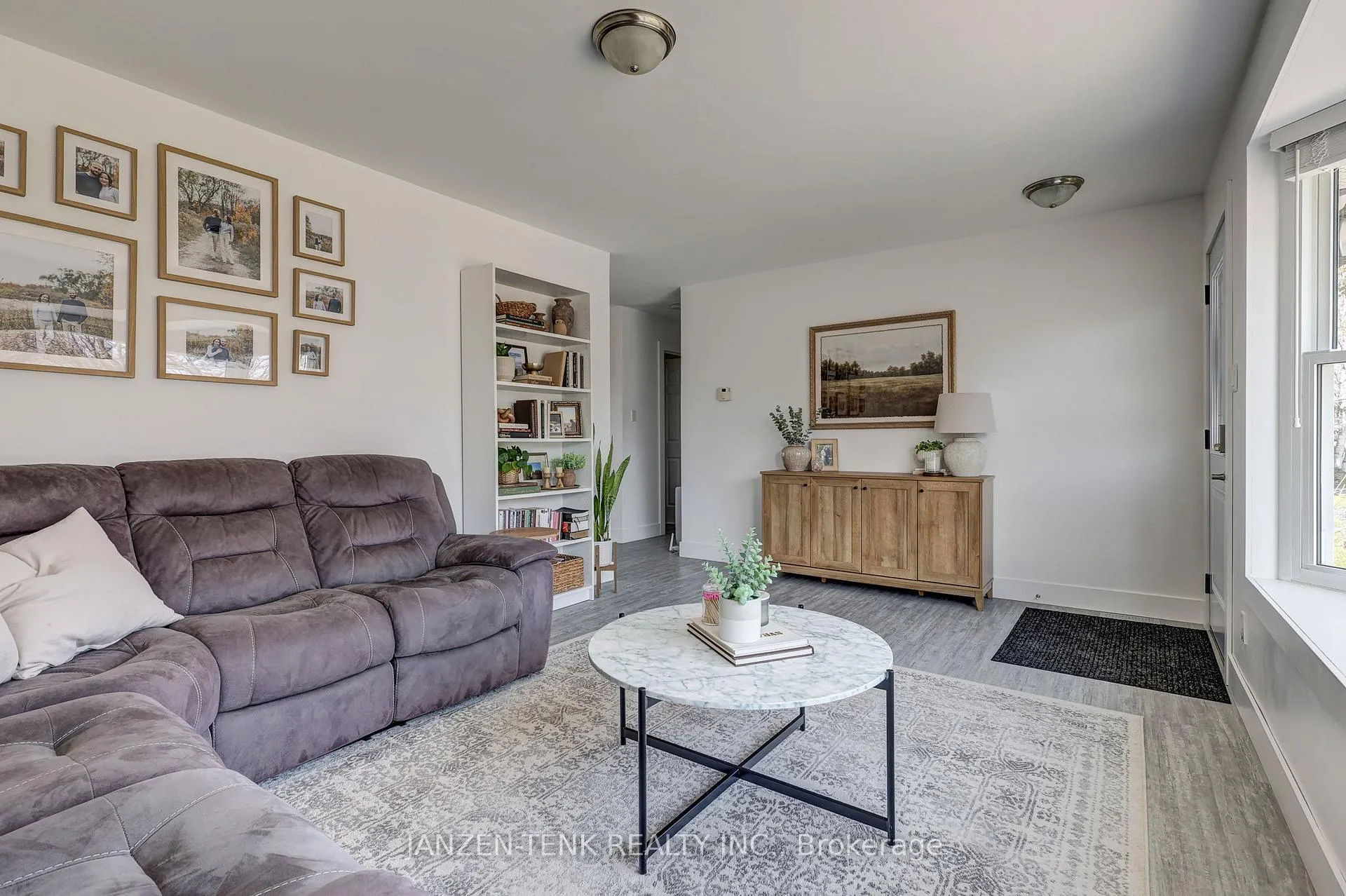 Photo 16 of 24 Centennial Avenue, Aylmer — HOMEH