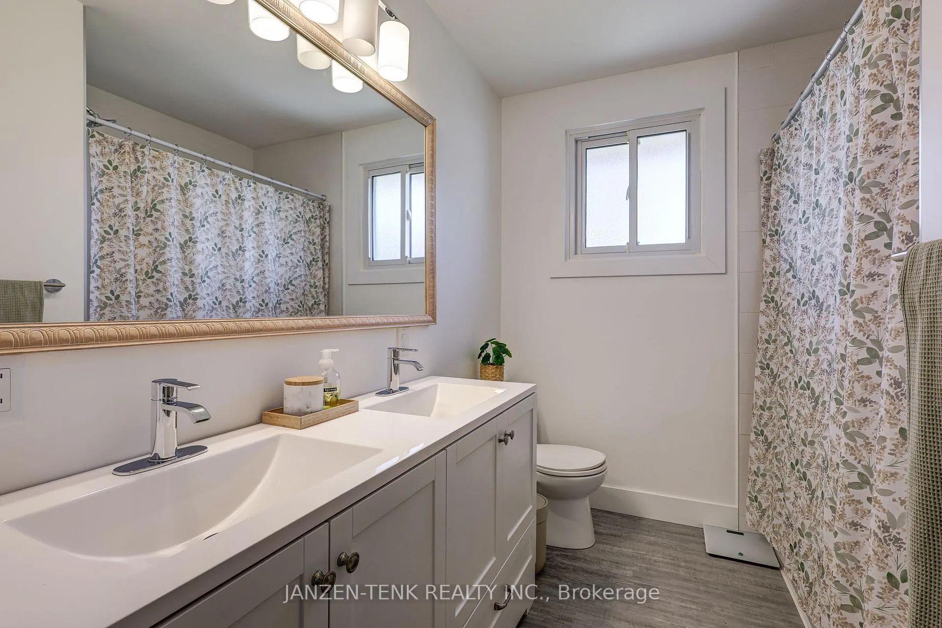 Photo 23 of 24 Centennial Avenue, Aylmer — HOMEH