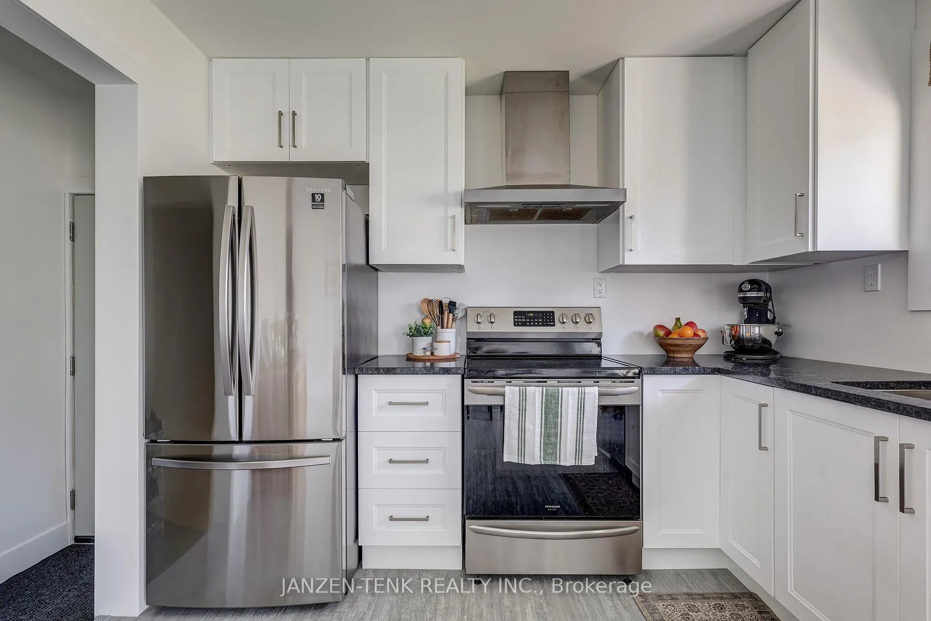 Photo 31 of 24 Centennial Avenue, Aylmer — HOMEH