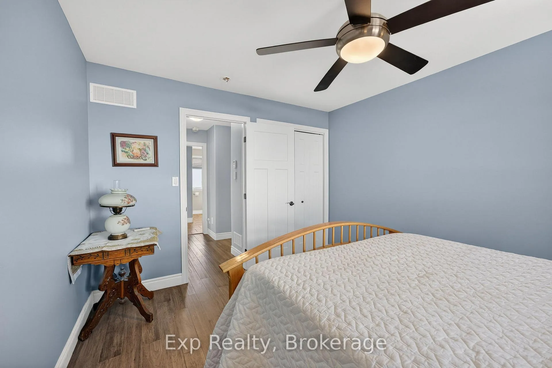 Photo 21 of 15 Kempton Avenue, Belleville, Thurlow Ward — HOMEH