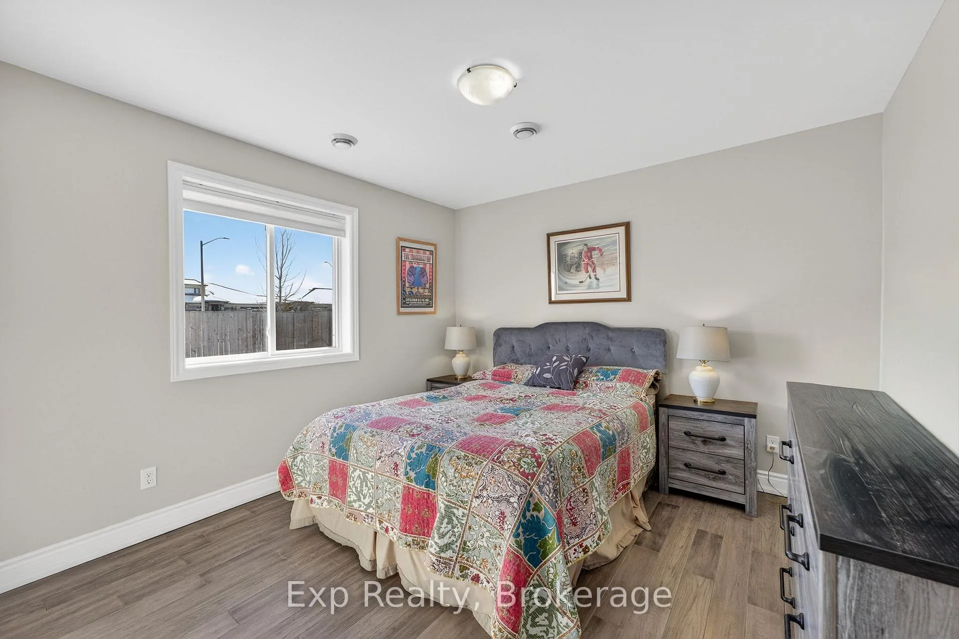 Photo 24 of 15 Kempton Avenue, Belleville, Thurlow Ward — HOMEH