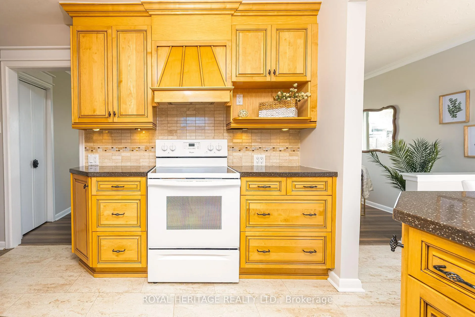 Photo 18 of 1000 Giffard Street, Whitby, Lynde Creek — HOMEH