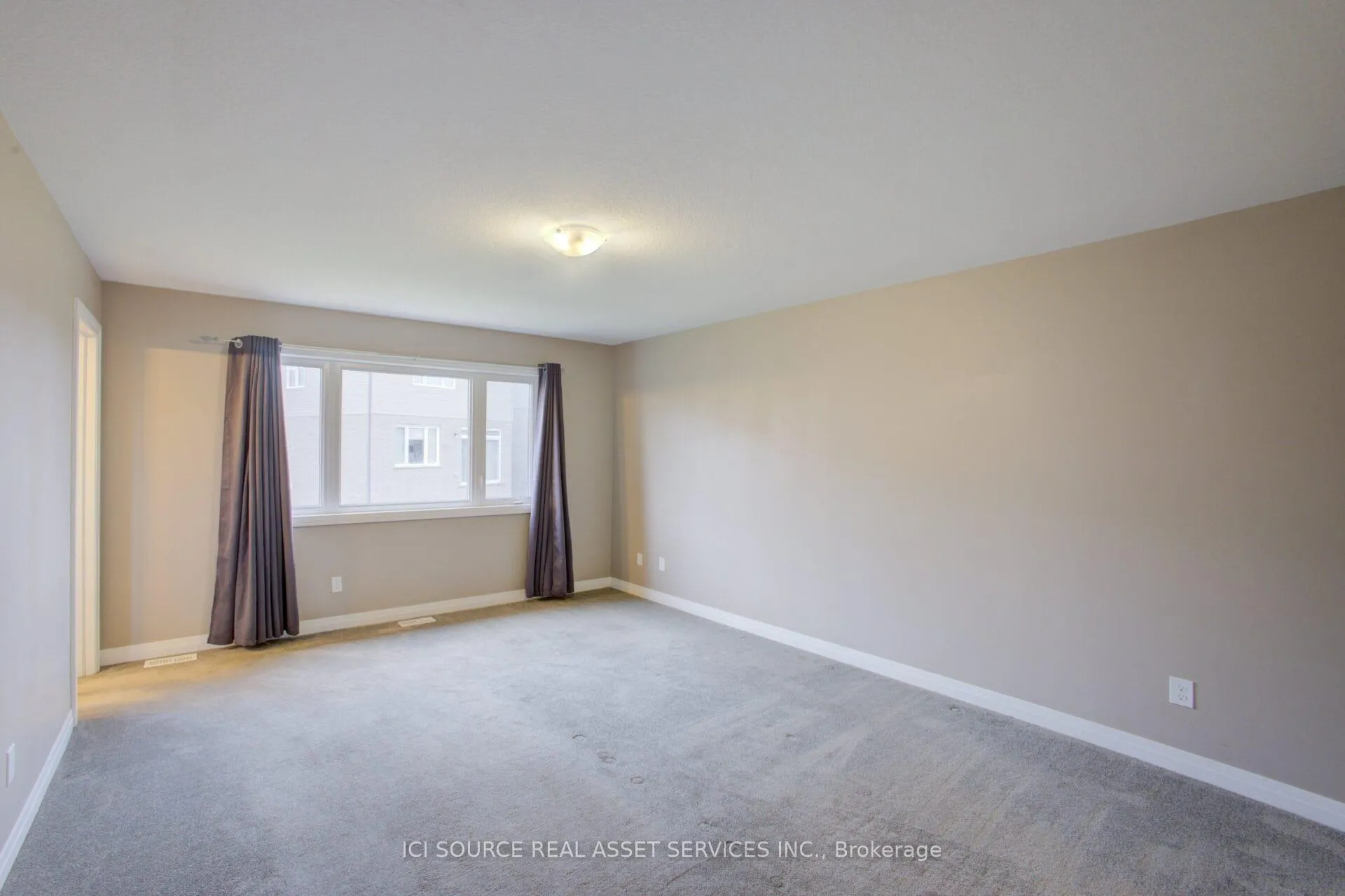 Photo 20 of 100 Pony Way, Kitchener — HOMEH