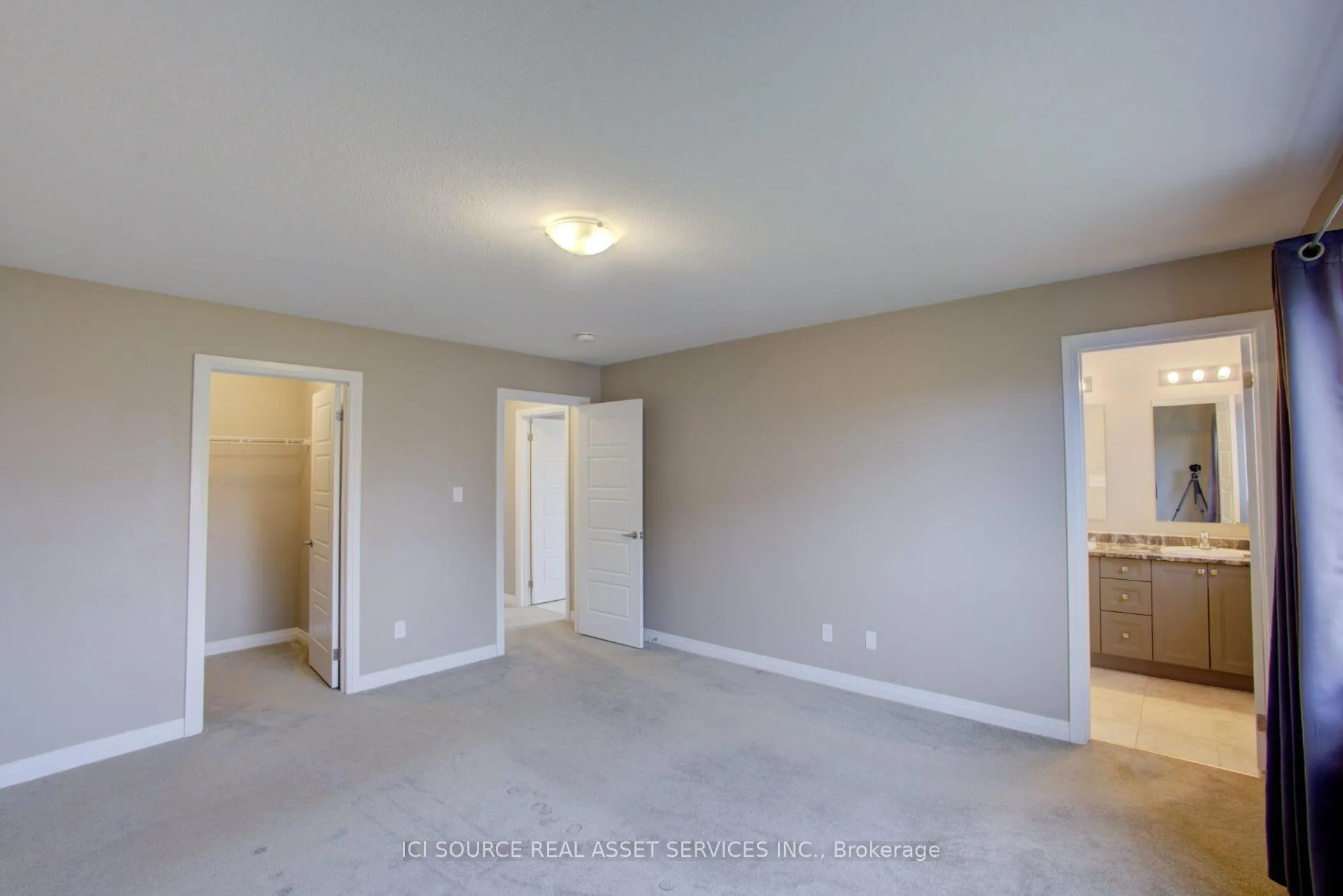 Photo 21 of 100 Pony Way, Kitchener — HOMEH
