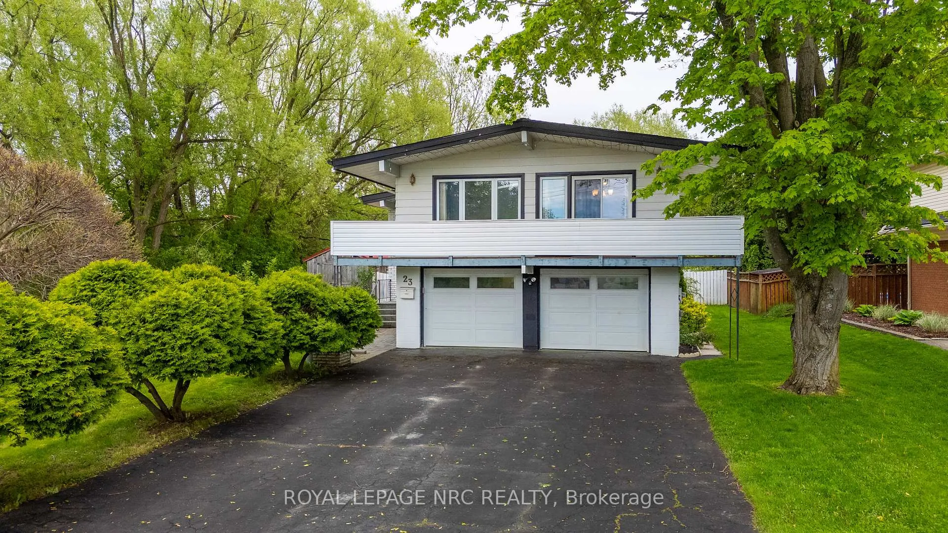 Photo 1 of 23 Chantler Road, Welland, West Welland — HOMEH
