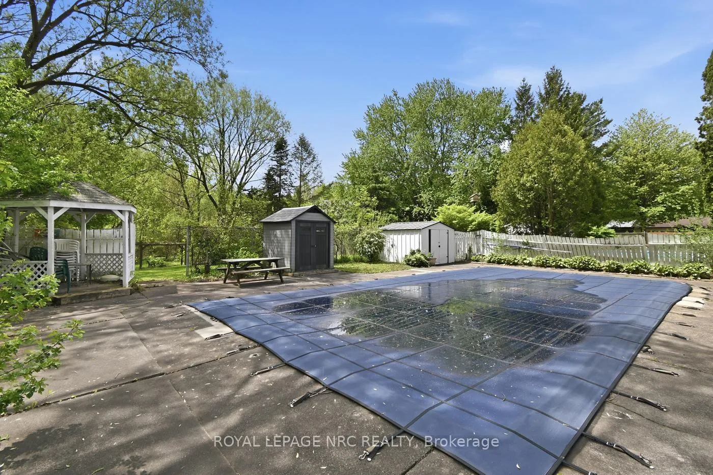Photo 8 of 23 Chantler Road, Welland, West Welland — HOMEH