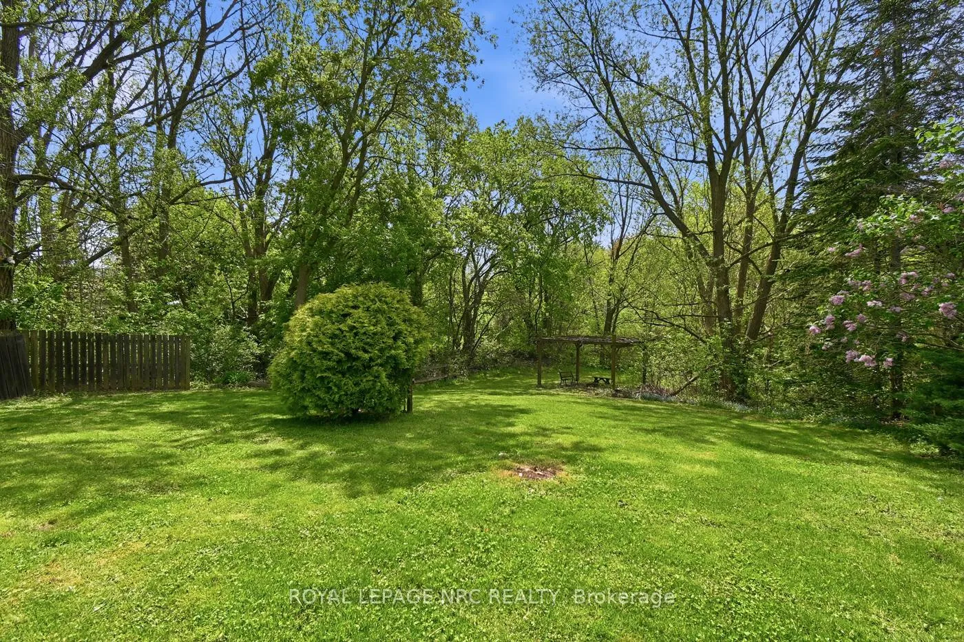 Photo 12 of 23 Chantler Road, Welland, West Welland — HOMEH