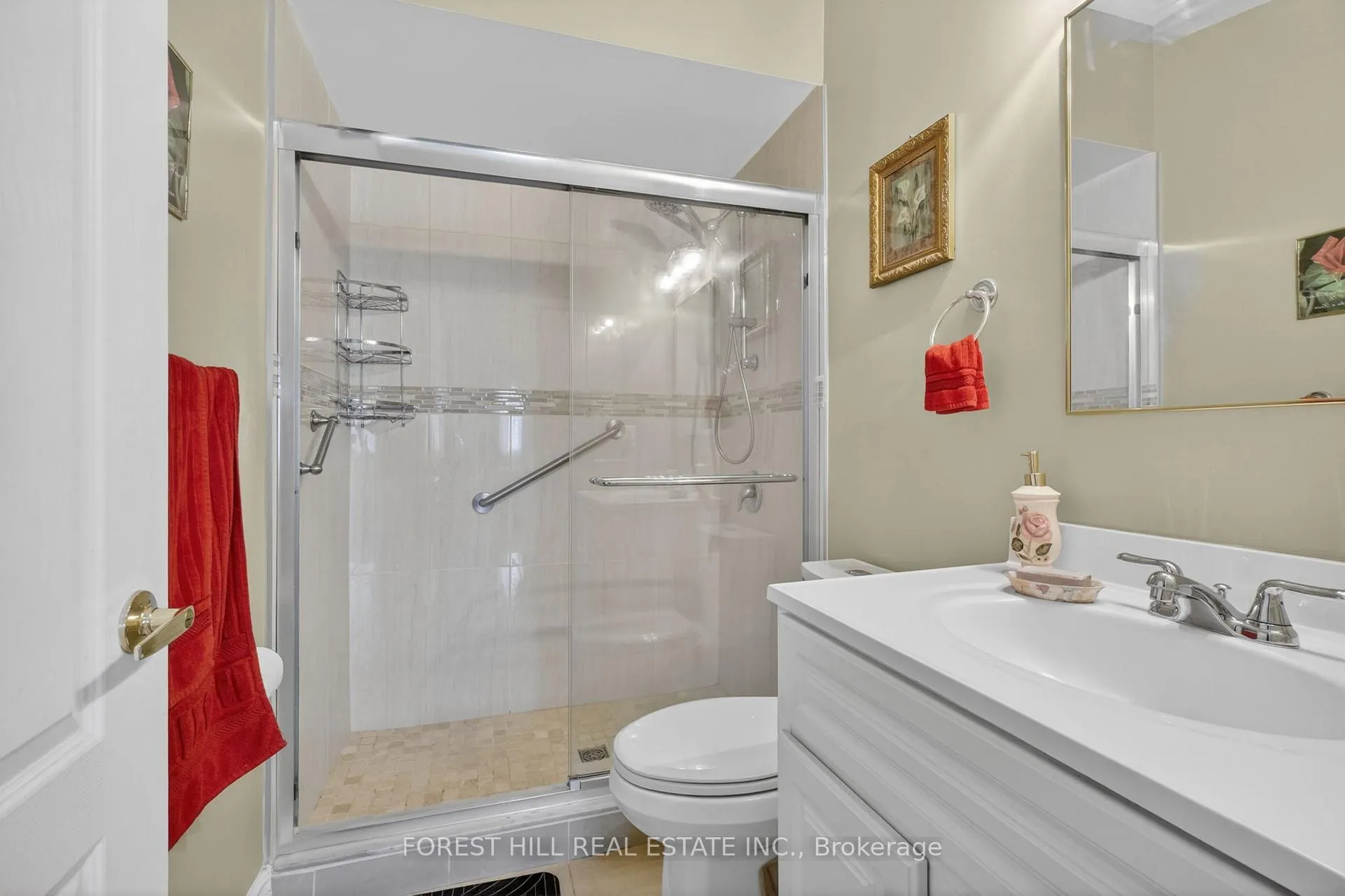 Photo 14 of Unit 17, 17 Amalfi Court, Vaughan, West Woodbridge — HOMEH