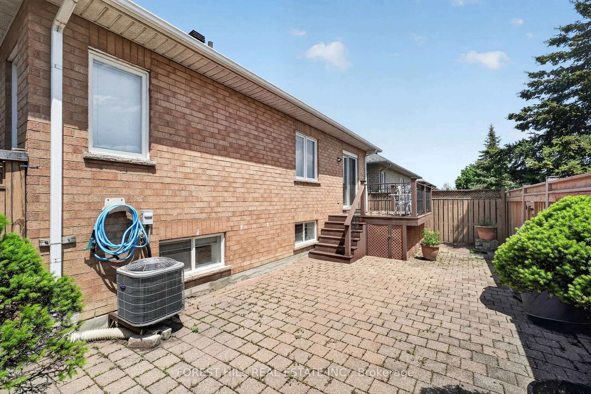 Photo 26 of Unit 17, 17 Amalfi Court, Vaughan, West Woodbridge — HOMEH