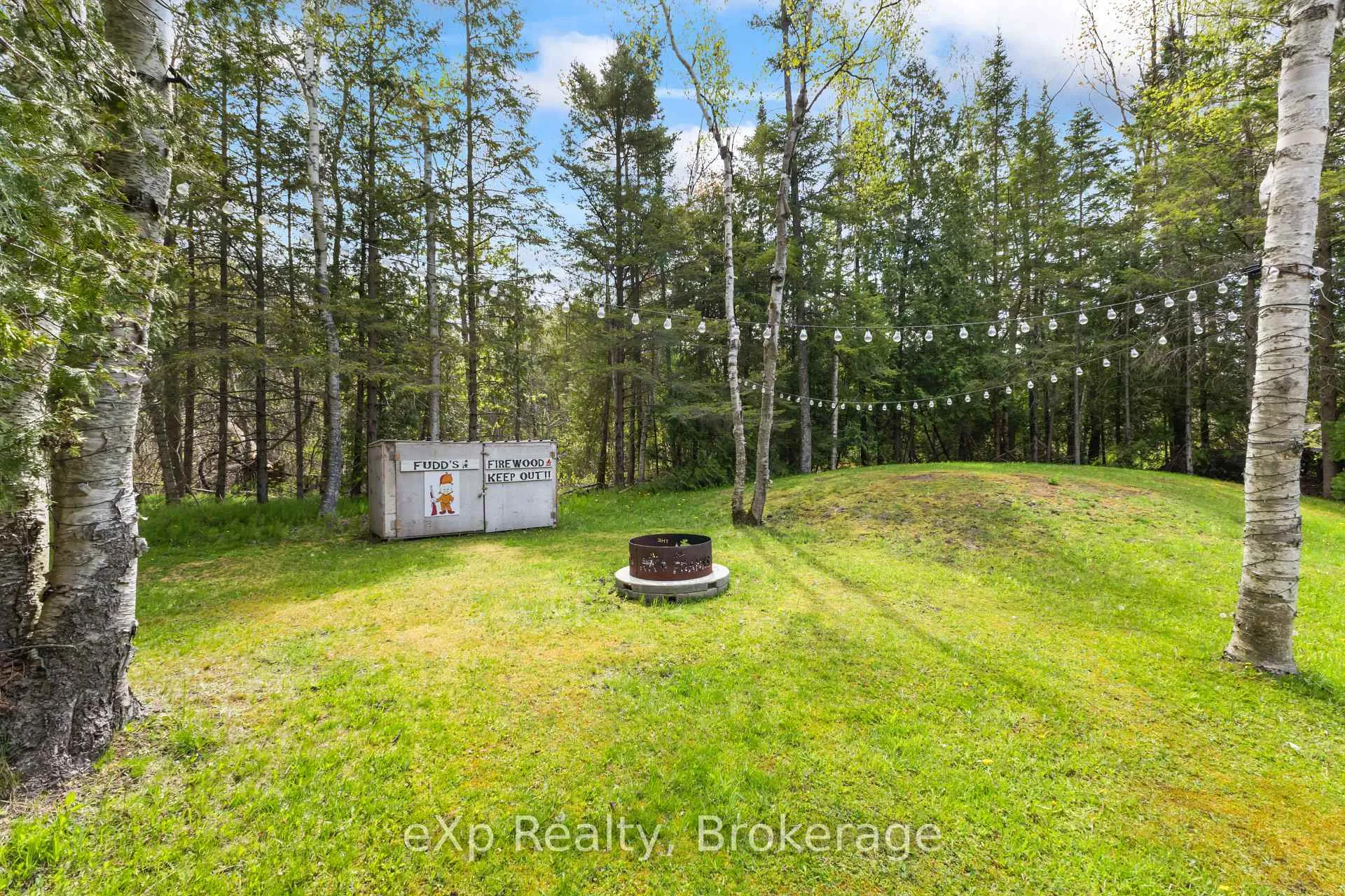 Photo 23 of 26 Mohawk Drive, Vaughan, Vellore Village — HOMEH