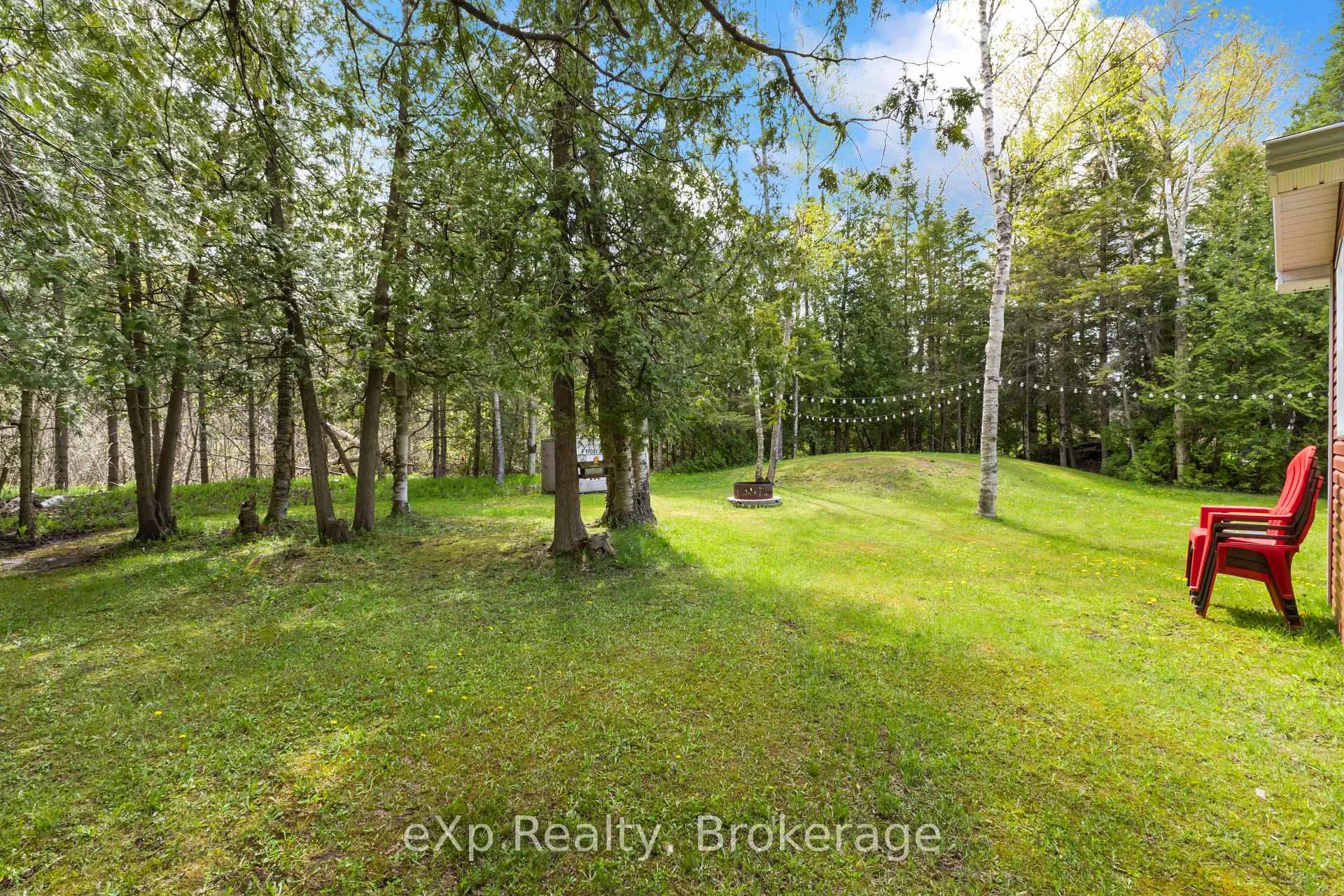 Photo 24 of 26 Mohawk Drive, Vaughan, Vellore Village — HOMEH
