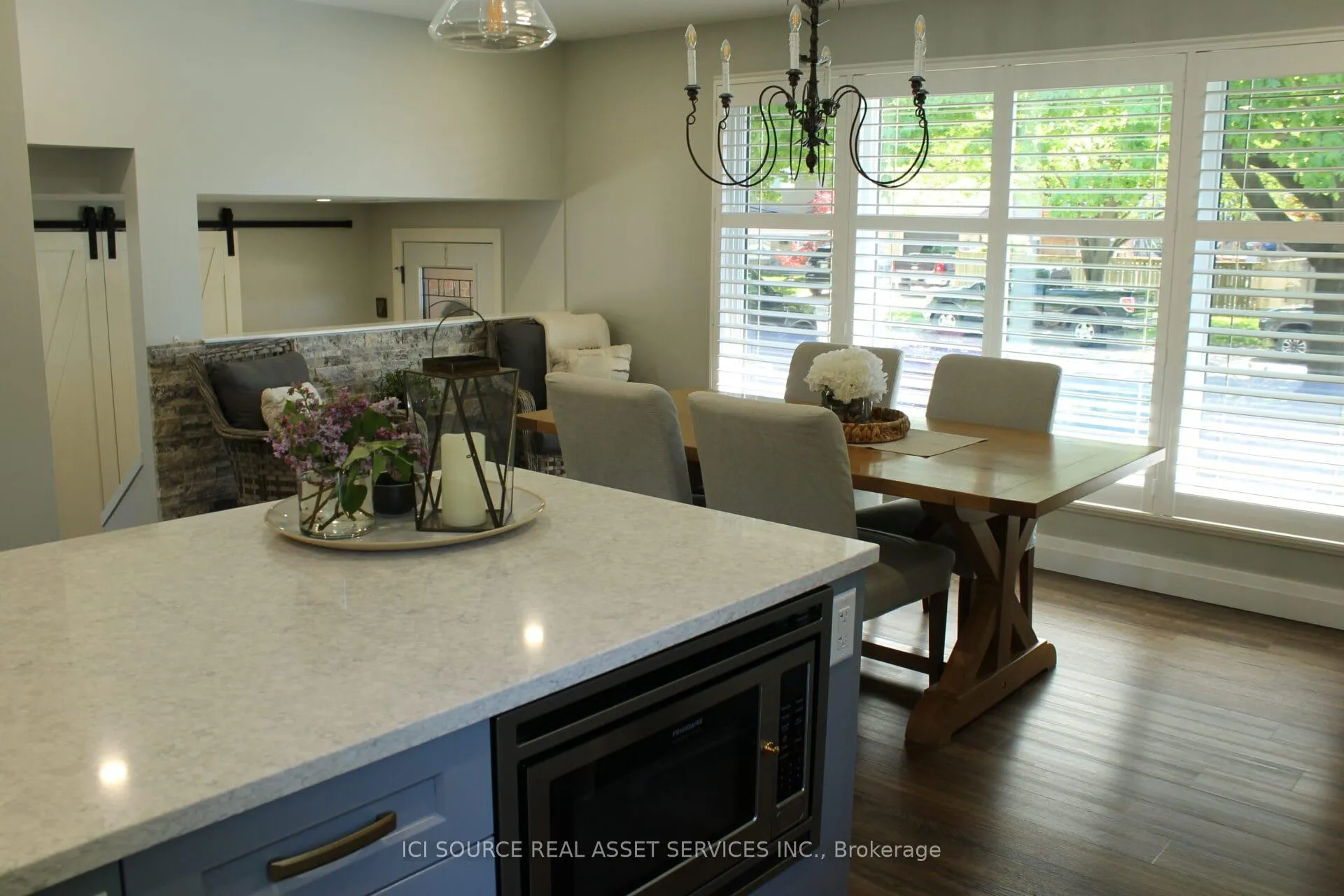 Photo 10 of 112 Thornhill Crescent, Chatham-Kent — HOMEH