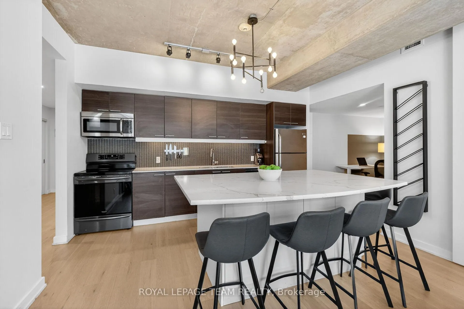 Photo 5 of Unit 618, 349 Mcleod Street, Ottawa, Ottawa Centre — HOMEH