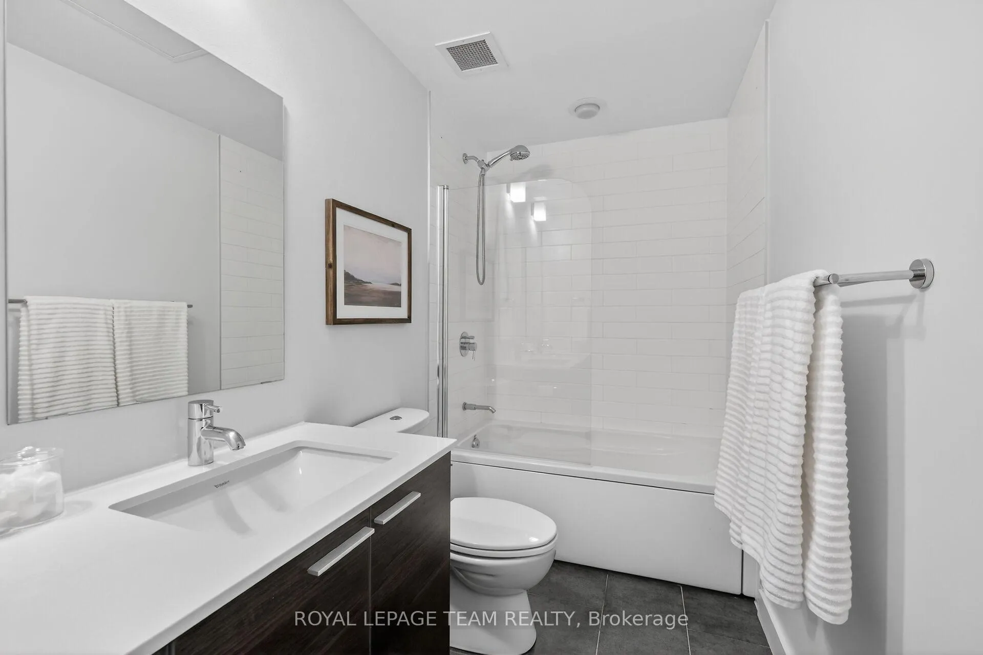 Photo 16 of Unit 618, 349 Mcleod Street, Ottawa, Ottawa Centre — HOMEH