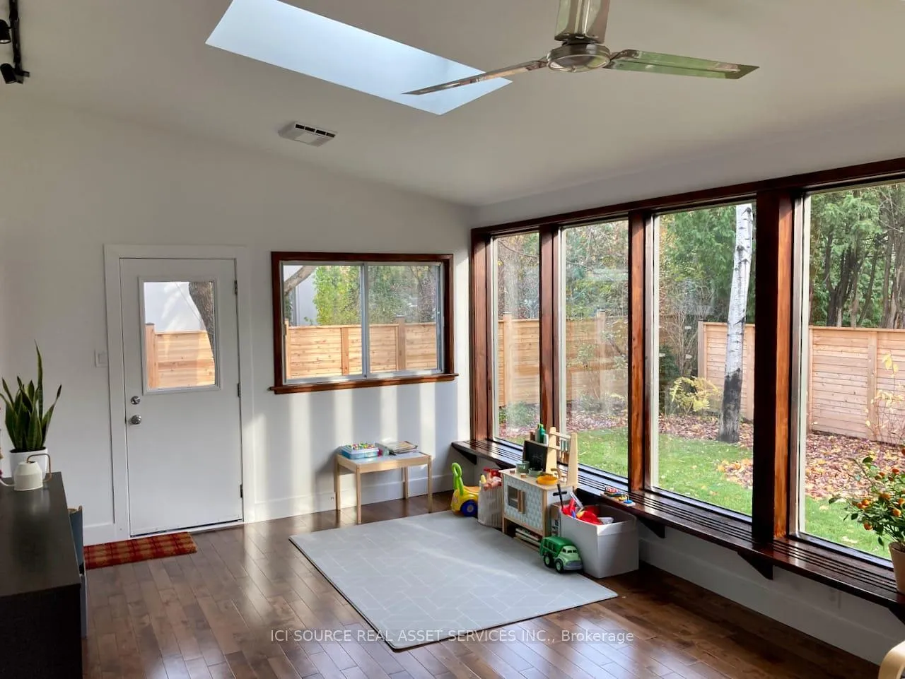 Photo 12 of 306 Clare Street, Ottawa, Westboro/Hampton Park — HOMEH