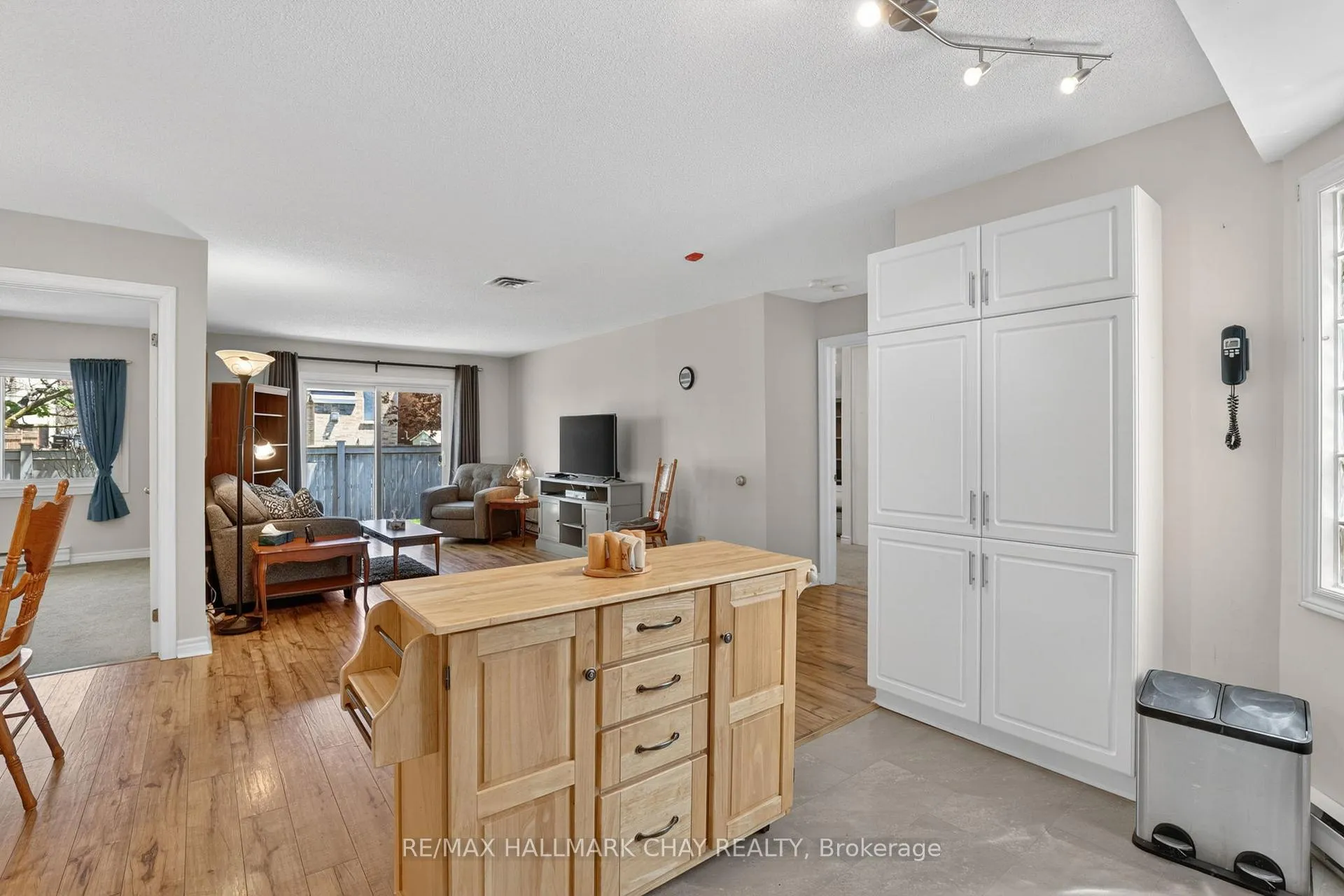 Photo 9 of Unit 34, 77 Mill Street E, New Tecumseth, Tottenham — HOMEH