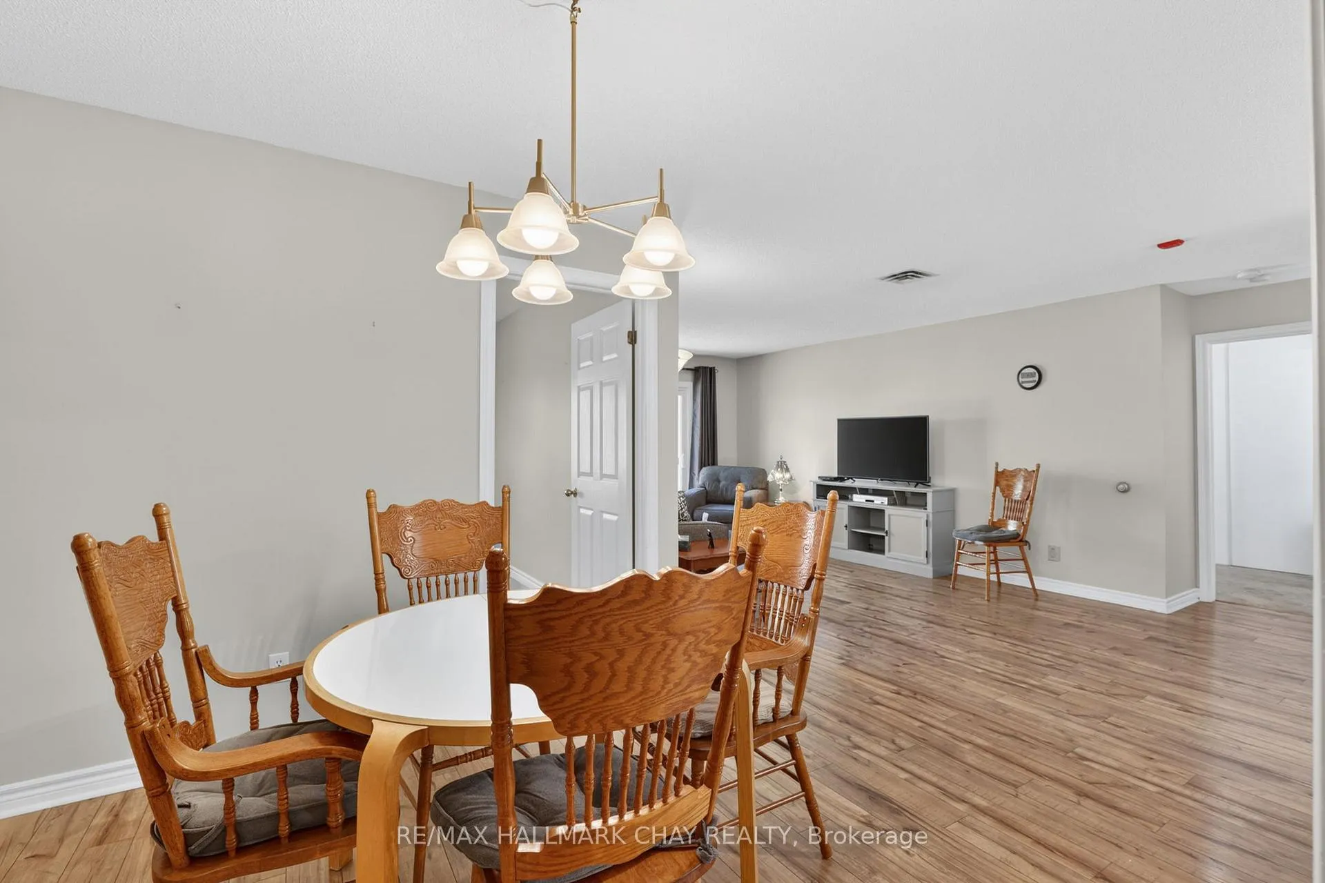 Photo 14 of Unit 34, 77 Mill Street E, New Tecumseth, Tottenham — HOMEH