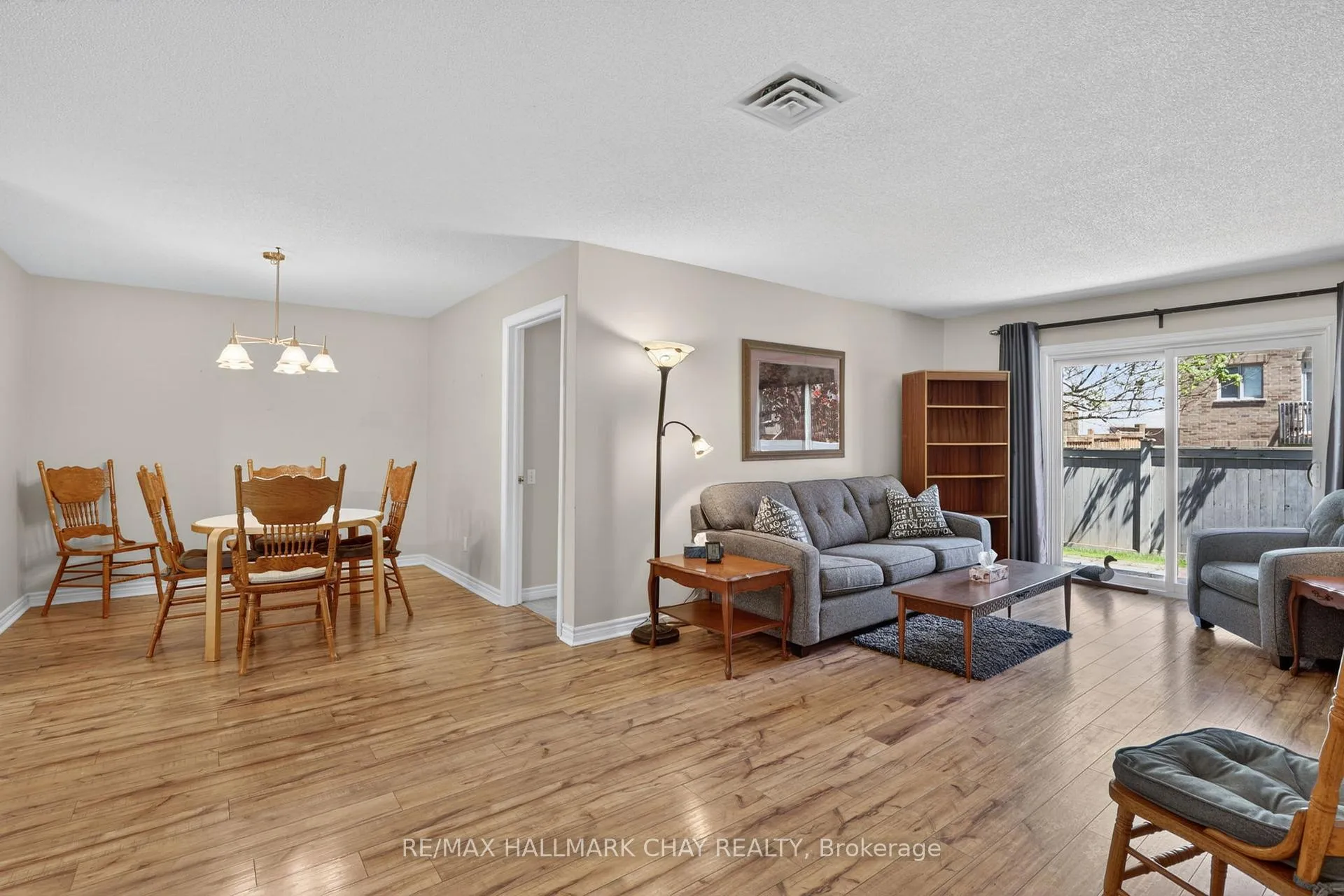 Photo 16 of Unit 34, 77 Mill Street E, New Tecumseth, Tottenham — HOMEH