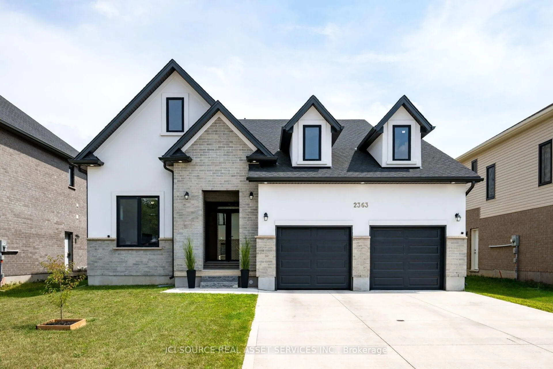 Front of 2363 Bakervilla Street