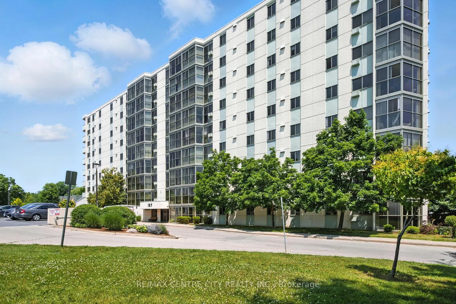 Front of Unit 809, 127 Belmont Drive