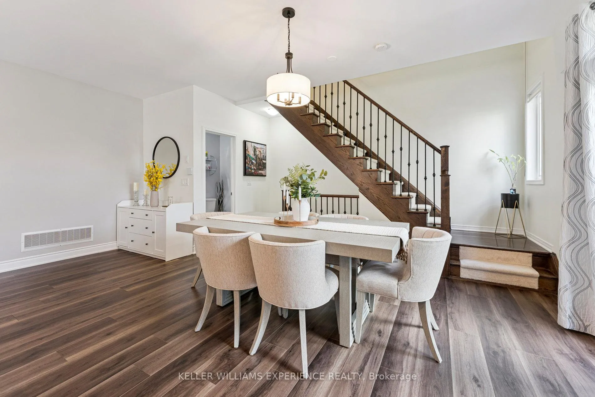 Photo 14 of 31 Alnwick Avenue, Caledon, Rural Caledon — HOMEH