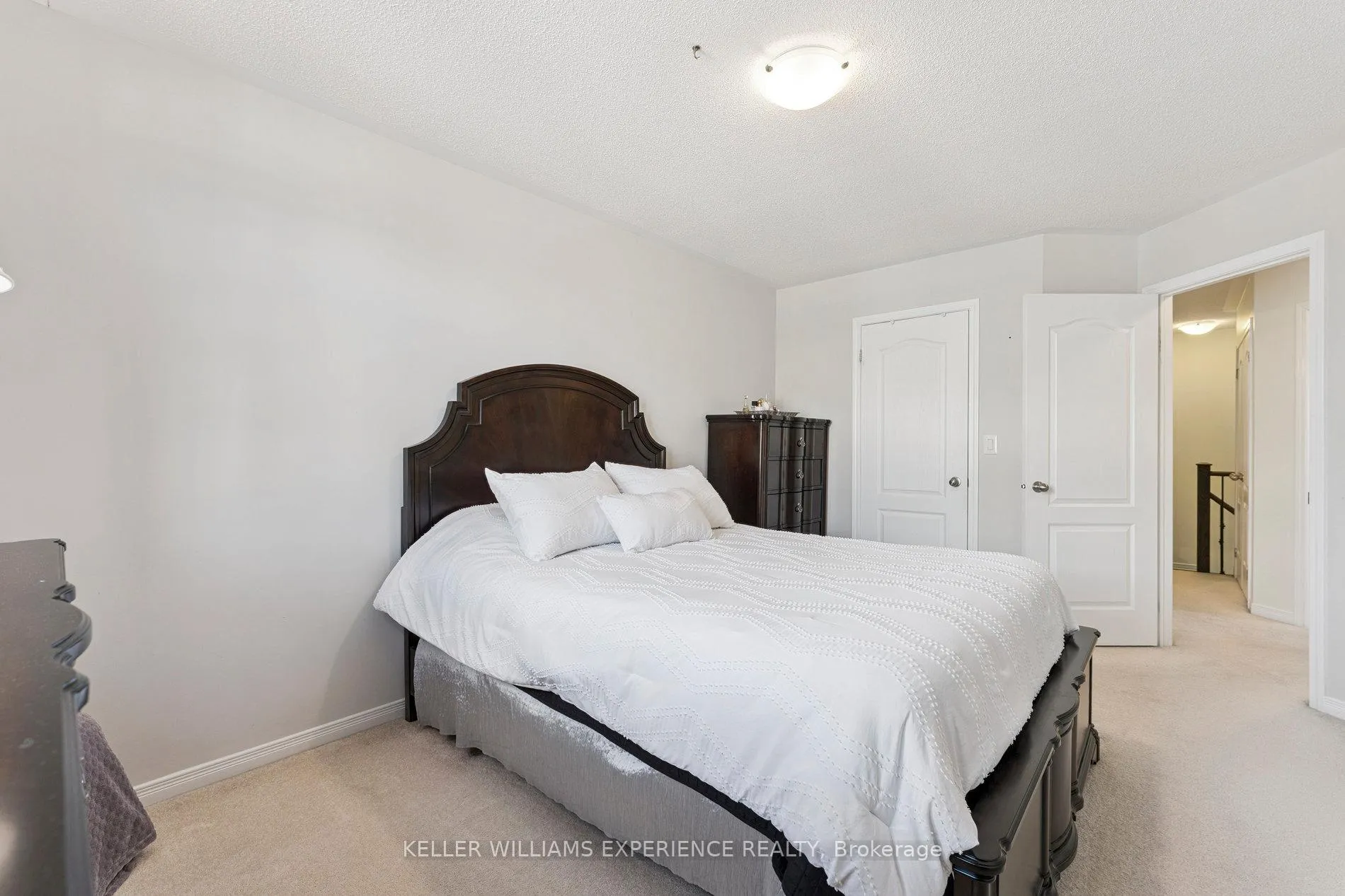 Photo 23 of 31 Alnwick Avenue, Caledon, Rural Caledon — HOMEH