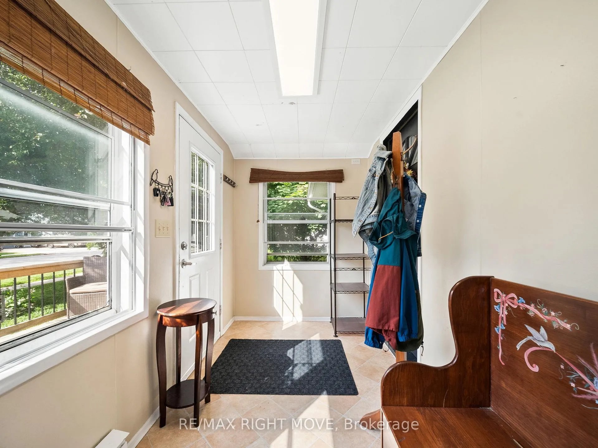 Photo 6 of 306 Franklin Street, Orillia — HOMEH