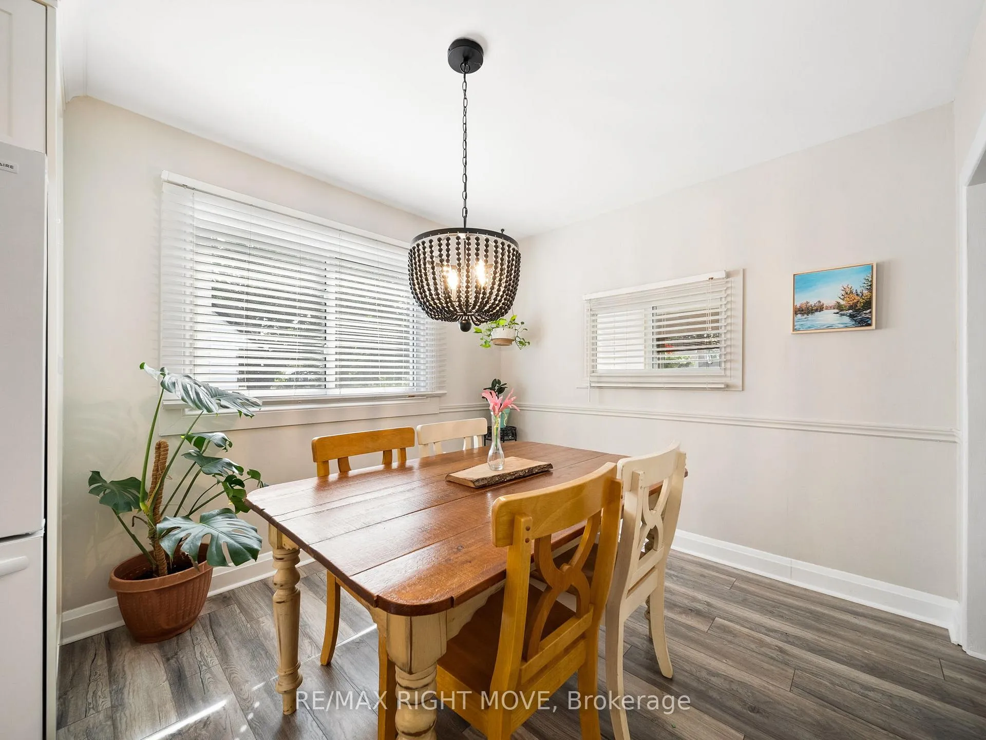 Photo 13 of 306 Franklin Street, Orillia — HOMEH
