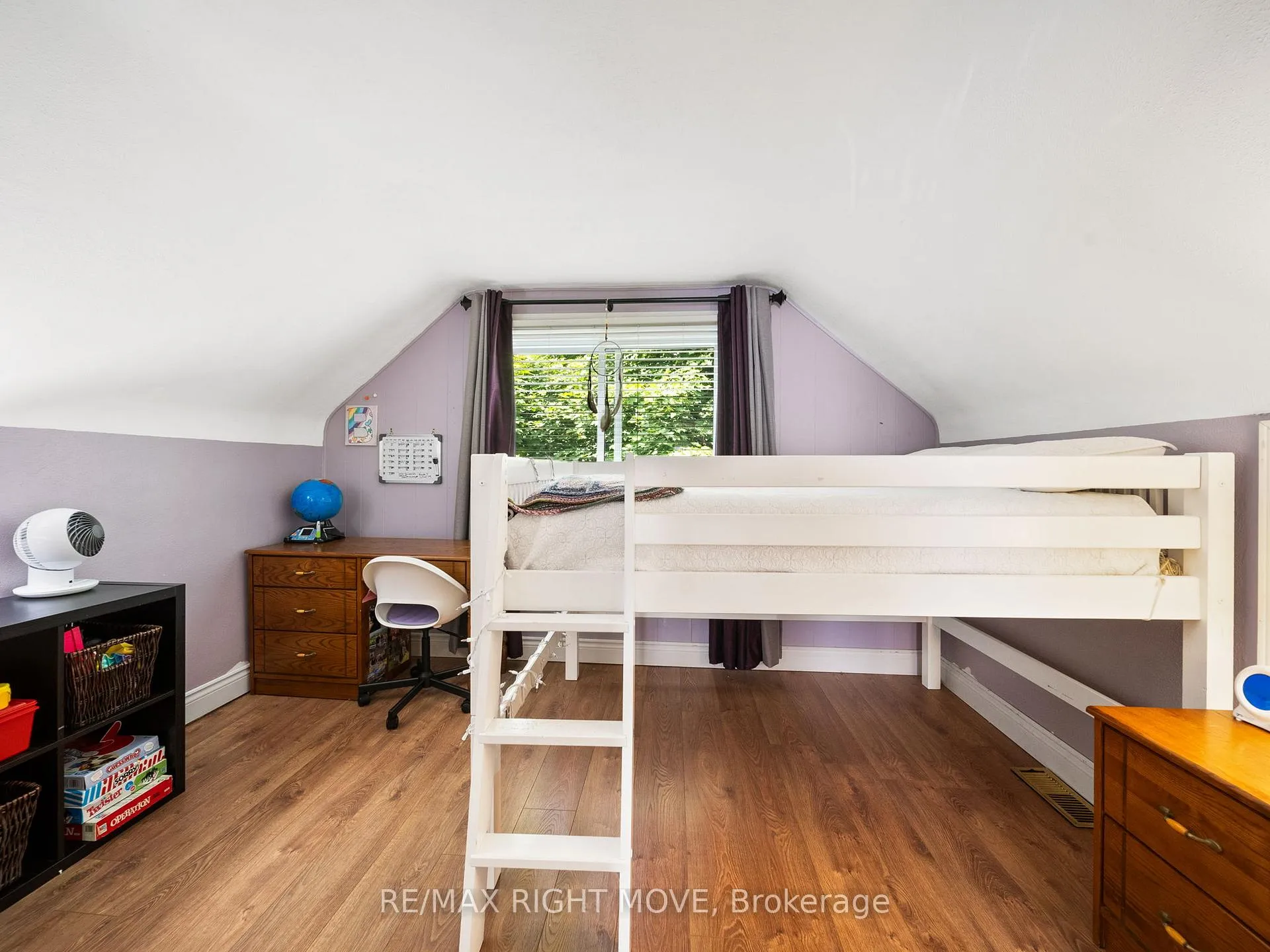 Photo 23 of 306 Franklin Street, Orillia — HOMEH
