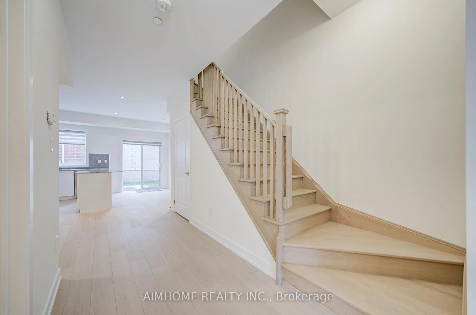 Photo 3 of 135 Frederick Tisdale Drive, North York, Downsview-Roding-CFB — HOMEH