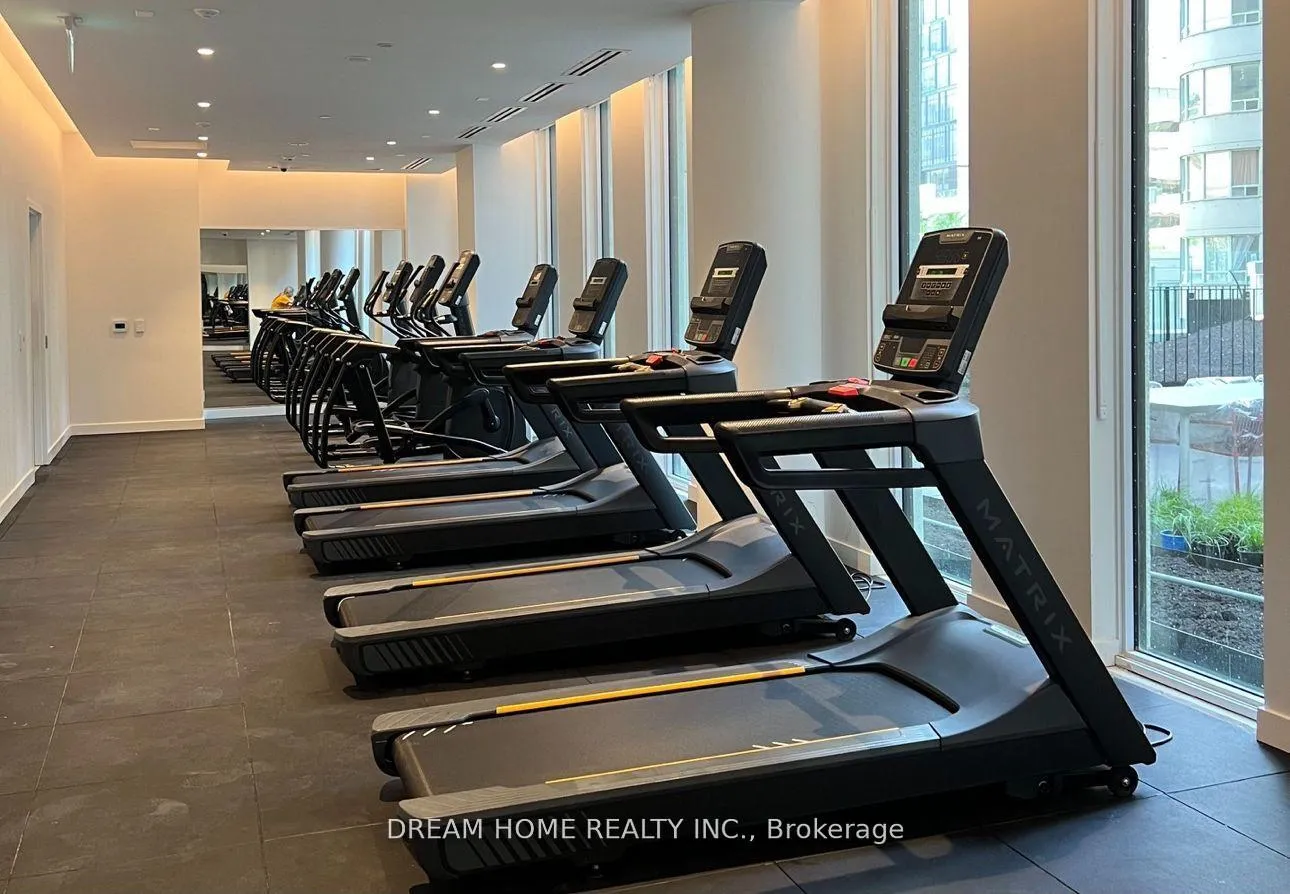 Photo 10 of Unit 1807, 238 Simcoe Street, Toronto, Kensington-Chinatown — HOMEH