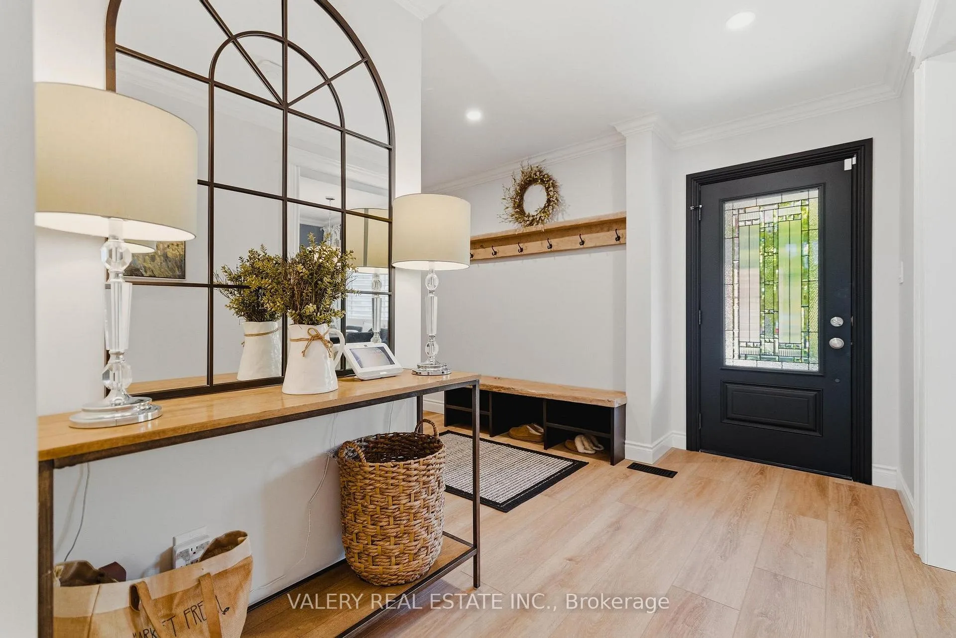Photo 2 of 267 Percheron Court, Waterloo — HOMEH