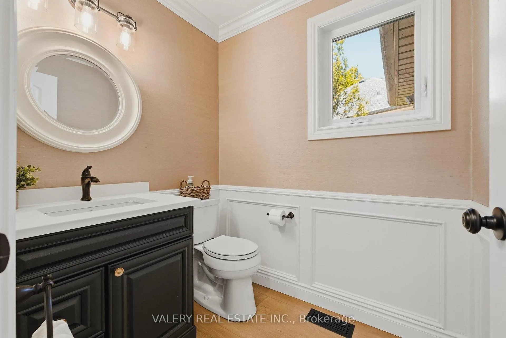 Photo 19 of 267 Percheron Court, Waterloo — HOMEH